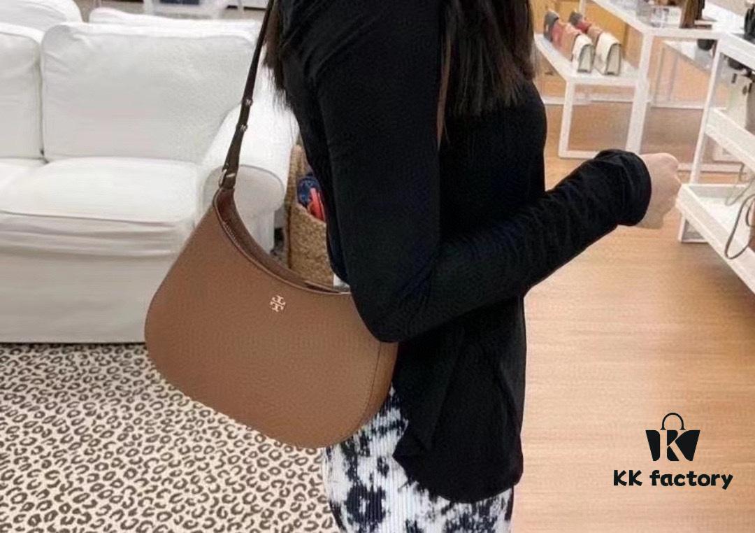 6930b05b6e68136f4d9ad5da Tory Burch Emerson Series New Arrival Crossbody Bag in Full Leather with Quilted Calfskin