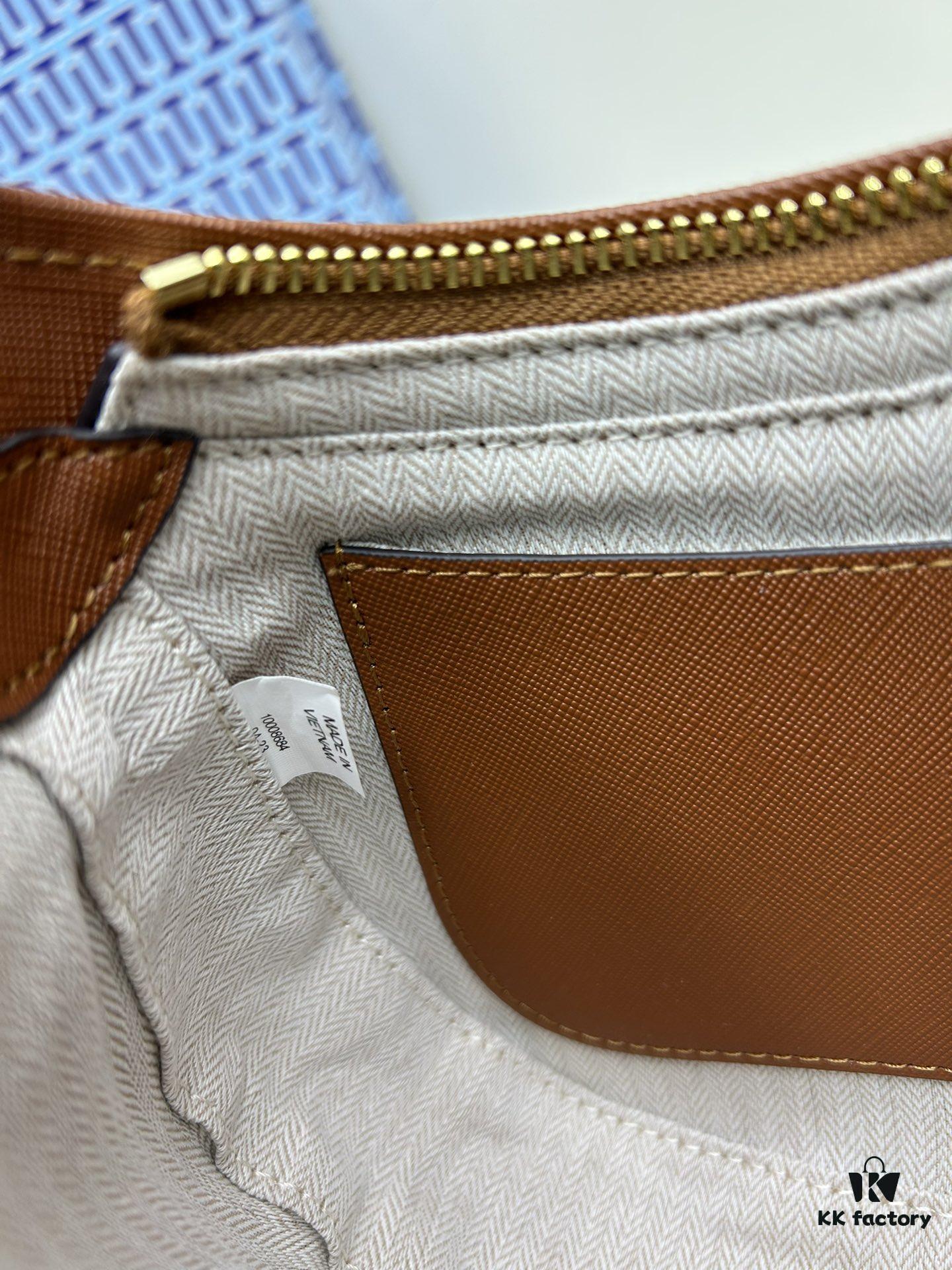 6930b06a6e68136f4d9ad5f7 Tory Burch Emerson Series New Arrival Crossbody Bag, Full Leather Collection, Pebbled Calfskin, Adjustable Strap, Compact and Stylish