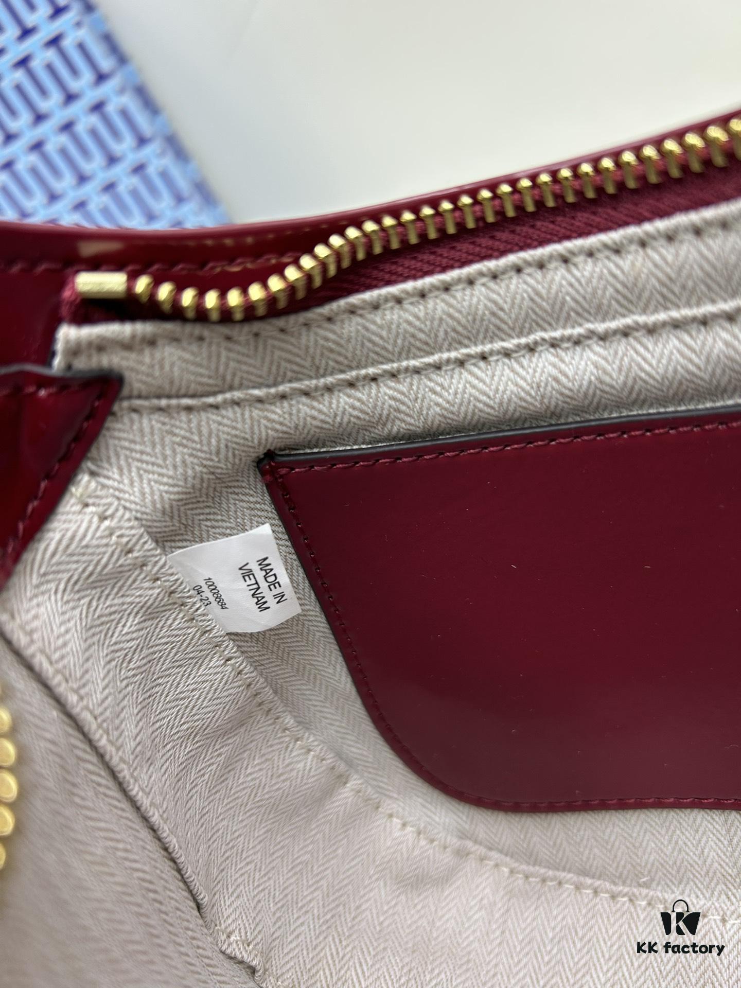 6930b0706e68136f4d9ad5ff Tory Burch Emerson Series New Arrival Crossbody Bag in Textured Calfskin