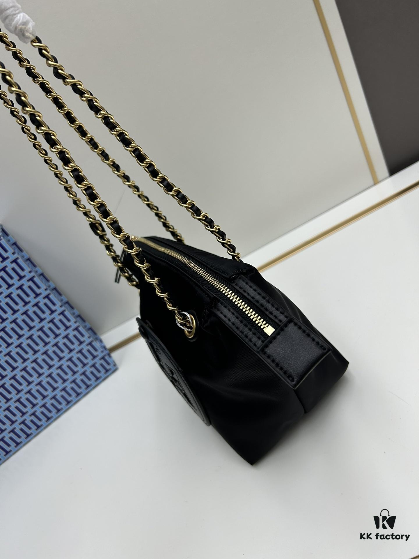 6930b08e6e68136f4d9ad639 Tory Burch Ella Mini Crossbody Bag in Recycled Nylon – Lightweight and Stylish with Braided Chain