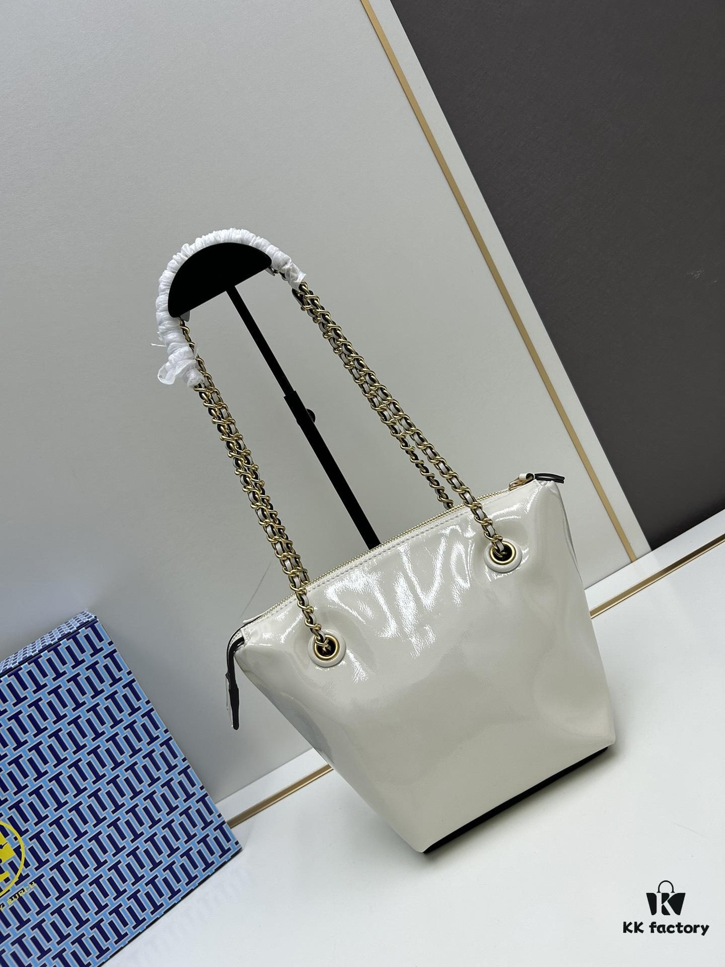 6930b0a06e68136f4d9ad658 Tory Burch Ella Small Crossbody Bag in Recycled Nylon – Lightweight and Stylish with Woven Chain Strap