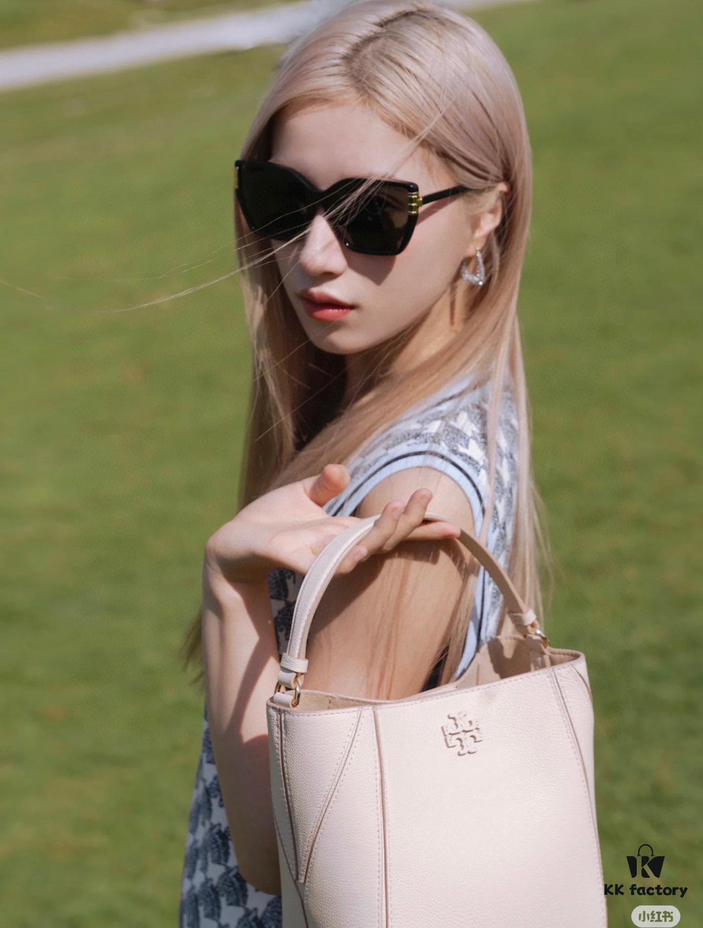 Original Quality [Full Genuine Leather Series, New Arrival with Attention to Detail] Tory Burch McGraw Hobo
