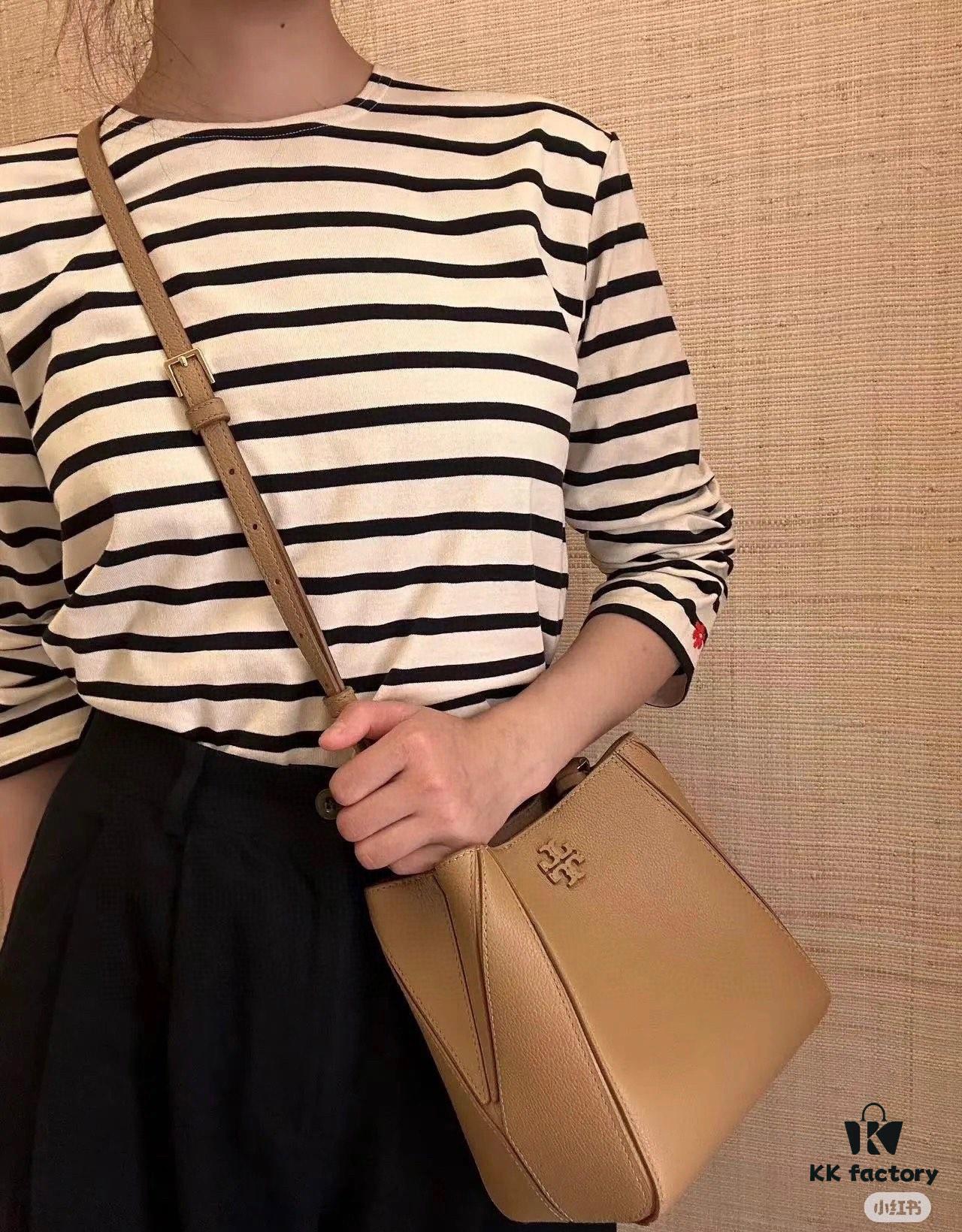 Original Quality [Full Genuine Leather Series, New Item with Attention to Detail] Tory Burch McGraw Hobo