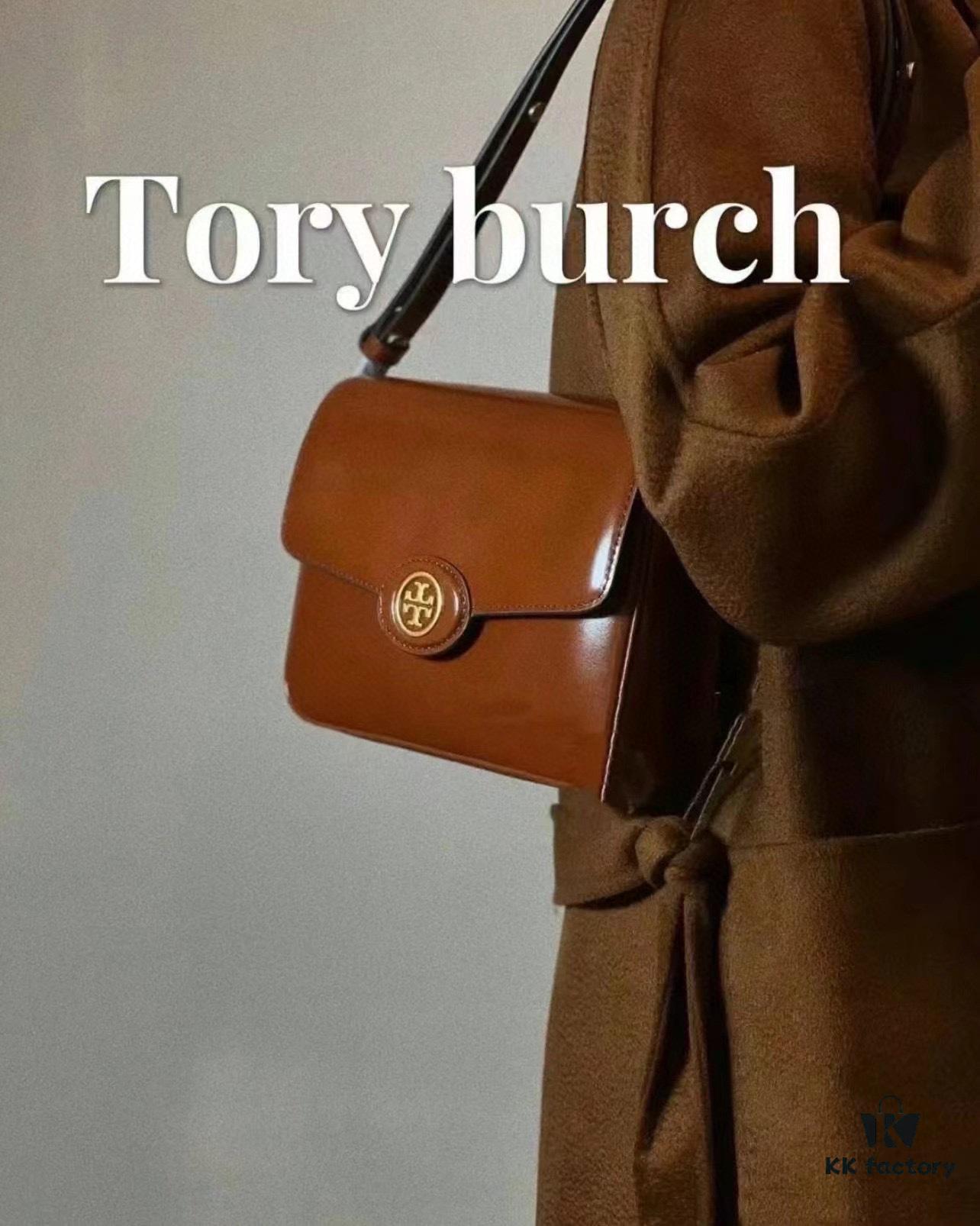 6930b1116e68136f4d9ad71a New Arrival TORY BURCH Robinson Series Dual-Use Shoulder Bag – Spazzolato Shiny Patent Leather Messenger Bag