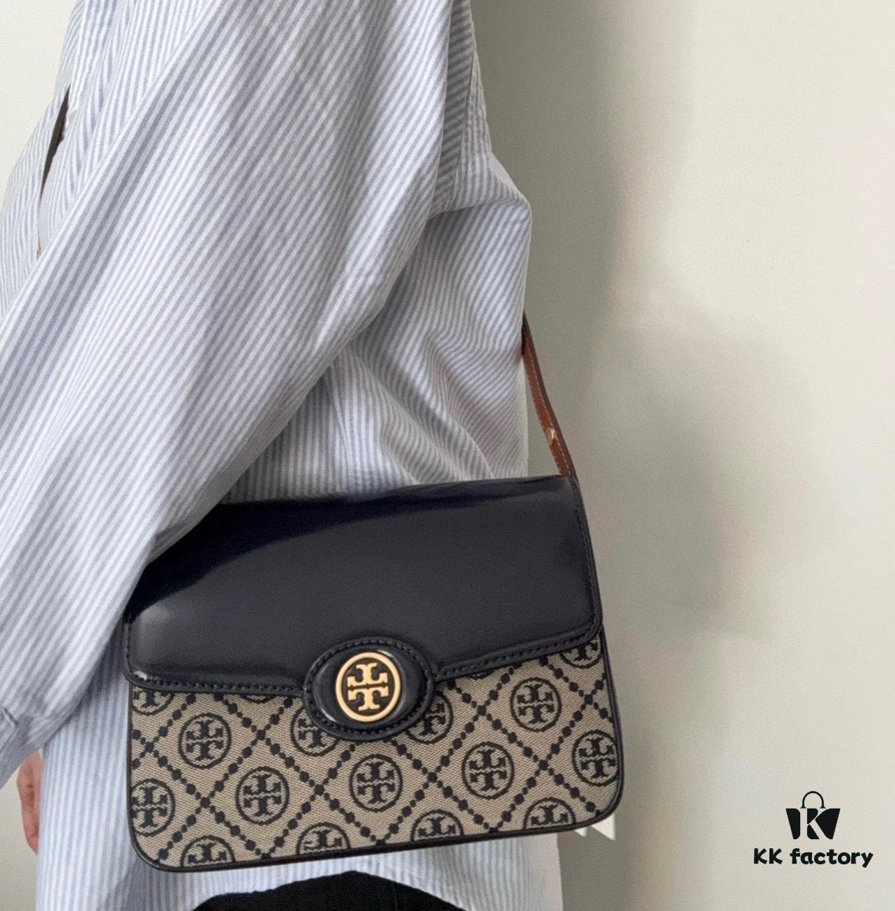 6930b11d6e68136f4d9ad72d New Arrival Tory Burch Robinson Series Dual-Use Shoulder Bag – Spazzolato Shiny Patent Leather Messenger Bag with Refined Edging
