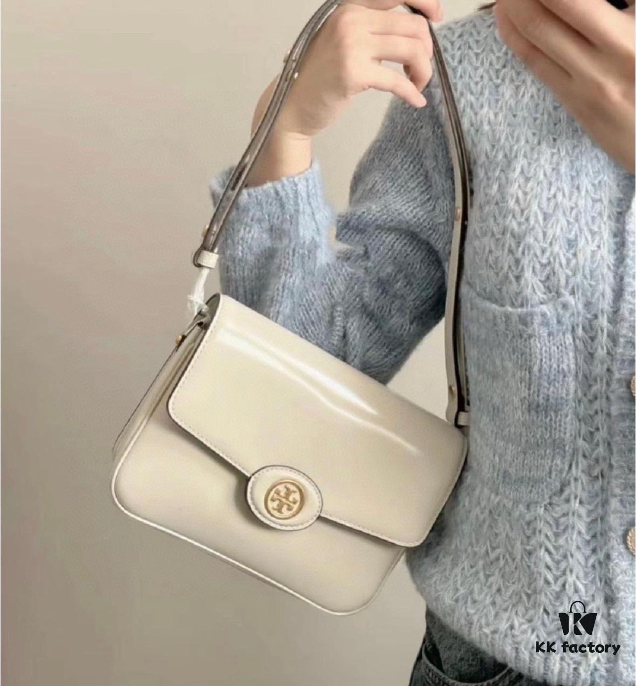 6930b11e6e68136f4d9ad72f New Arrival Tory Burch Robinson Series Dual-Use Shoulder Bag – Oil-Diffuser Style, Attention to Detail