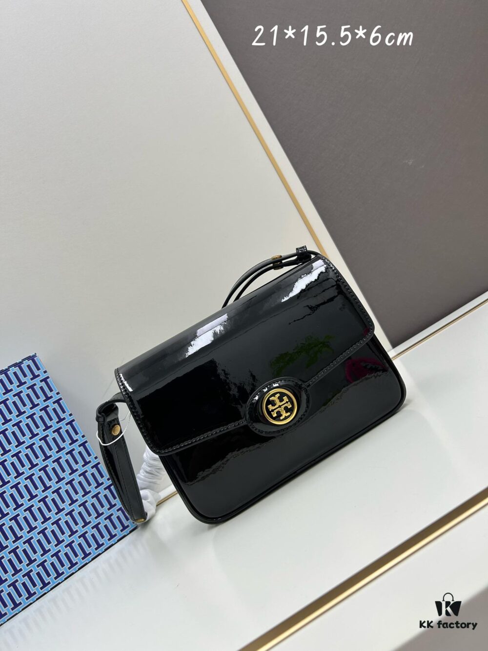 6930b1376e68136f4d9ad756 New Arrival Oil Differential Bag Series – Tory Burch Robinson Messenger Top-Handle Bag, Dual-Purpose Shoulder Bag