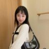 Original Quality [Full Leather Series, New Arrival with Attention to Details] TORY BURCH Robinson New Crescent Underarm Bag Made from Premium Leather