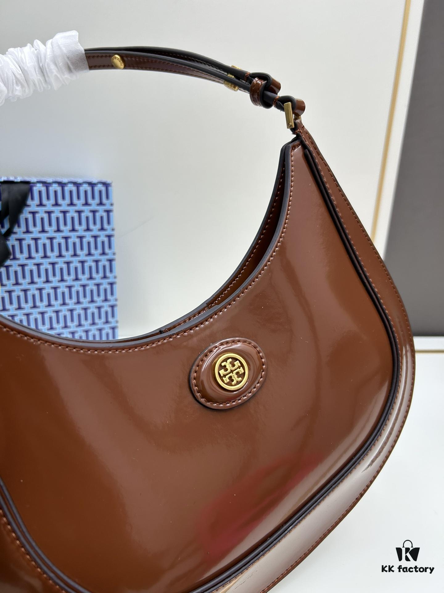 Original Quality [Full Leather Series, New Arrival with Attention to Details] TORY BURCH ROBINSON New Crescent Shoulder Bag Premium Leather Fashionable and Timeless Design with Meticulous Craftsmanship Functional and Versatile