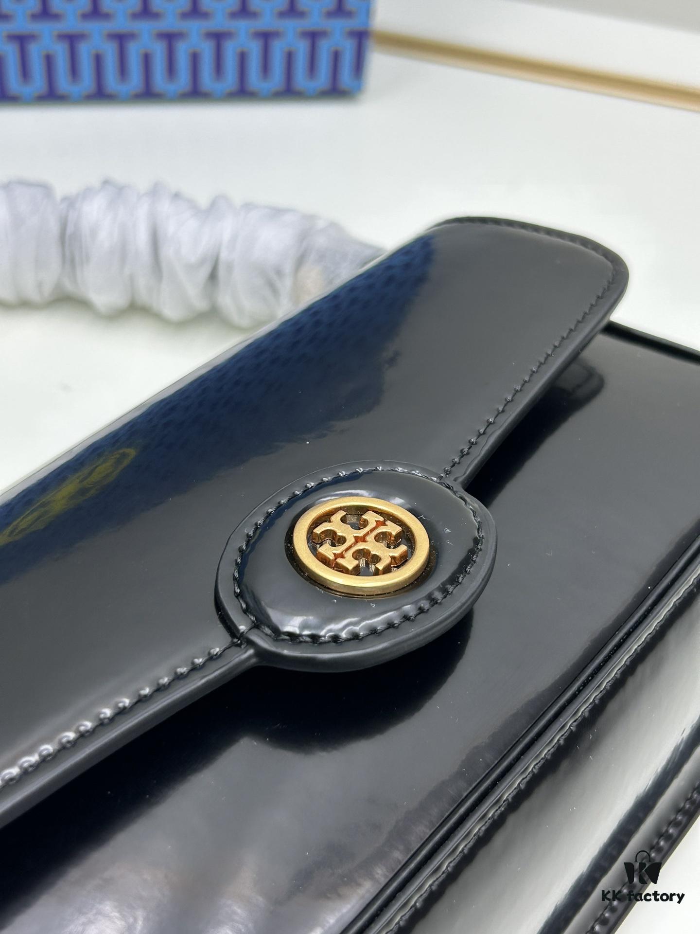 6930b23c6e68136f4d9ad906 Full Leather Series, New Arrival Attention to Detail: Tory Burch Robinson Rectangular Shoulder Bag