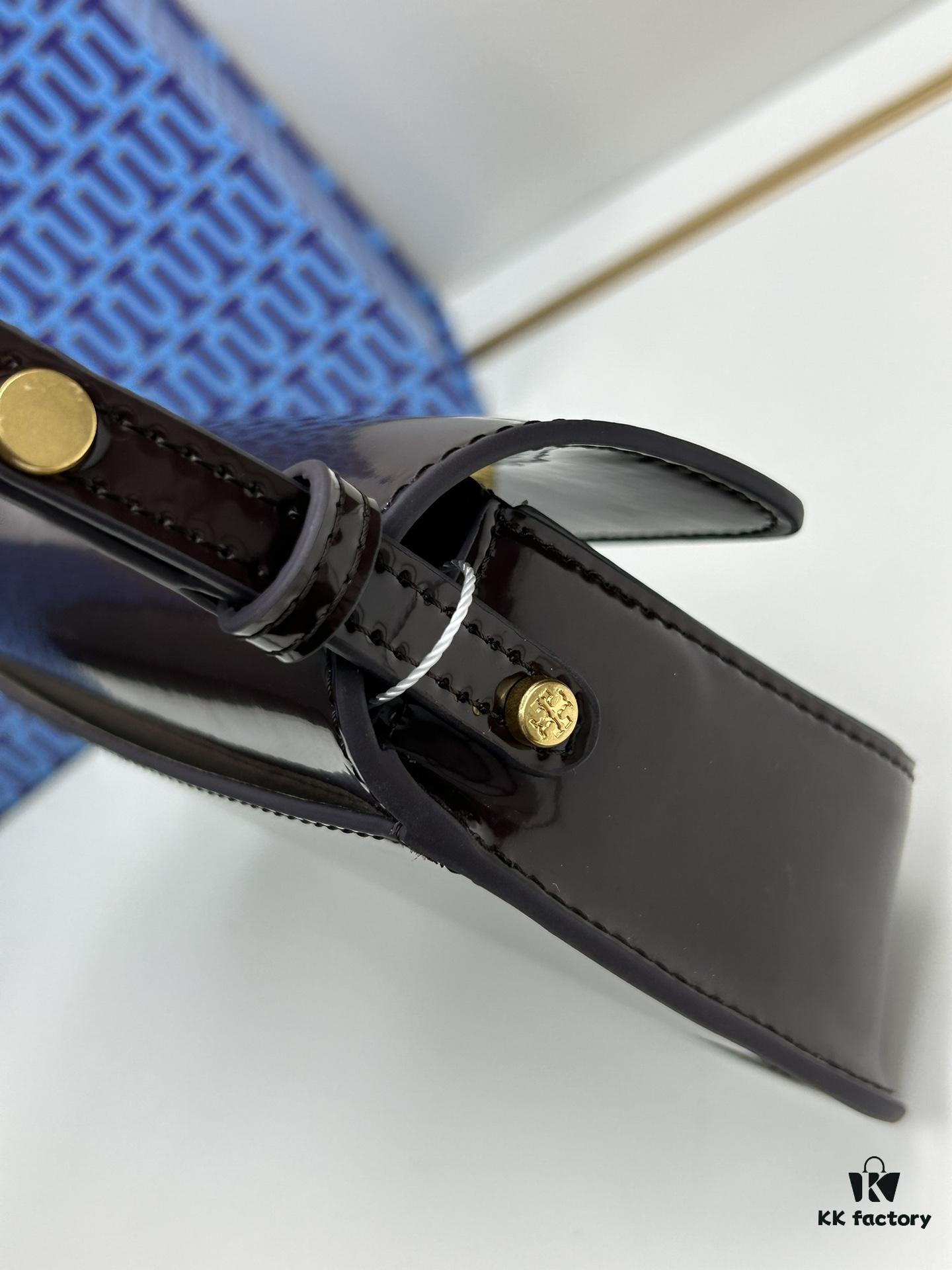 Full Leather Series, New Arrival with Attention to Detail – Tory Burch Robinson Rectangular Shoulder Bag