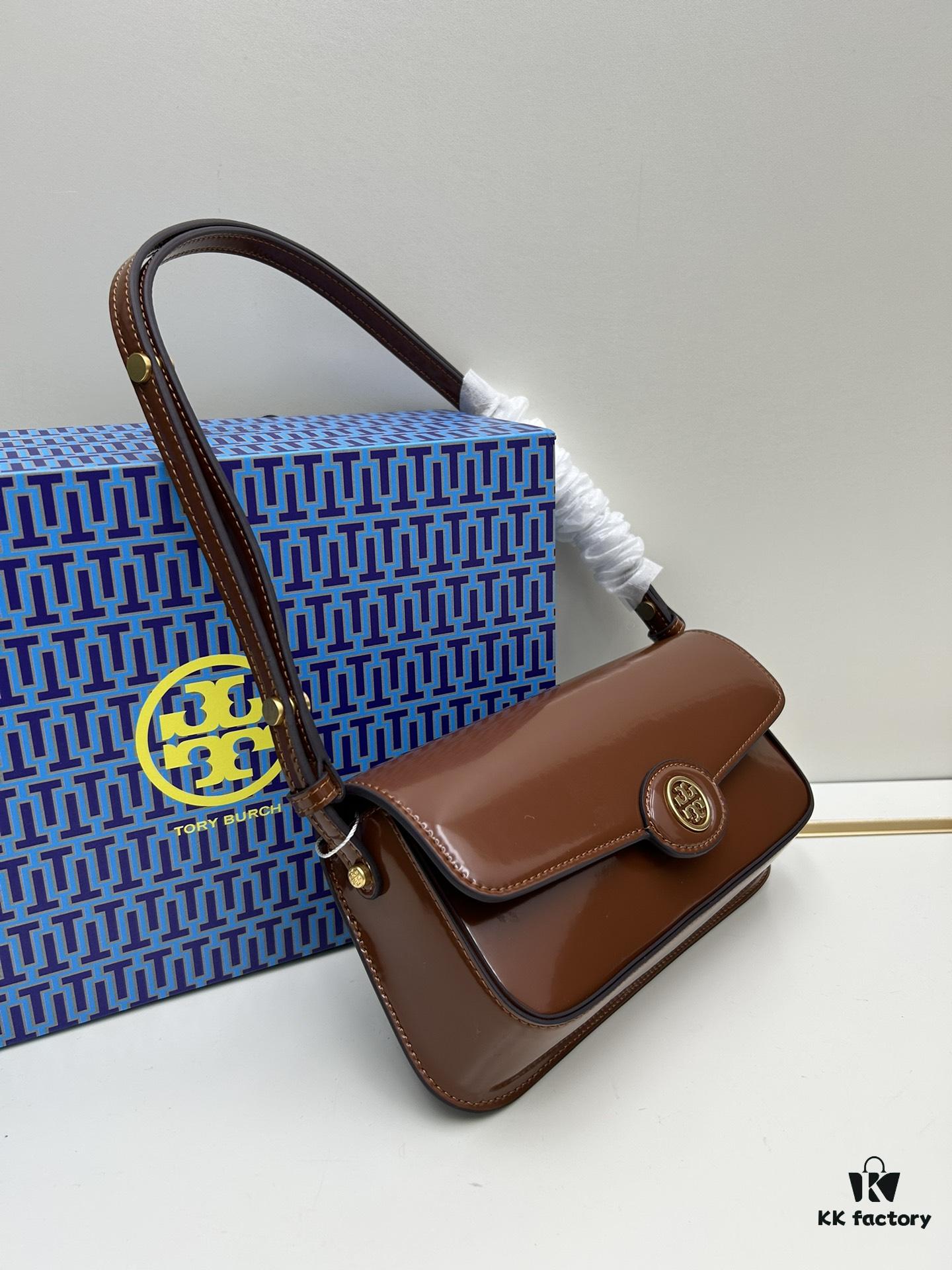 6930b2436e68136f4d9ad913 Tory Burch Robinson Rectangular Shoulder Bag, Full Leather Series, New Arrival with Attention to Detail