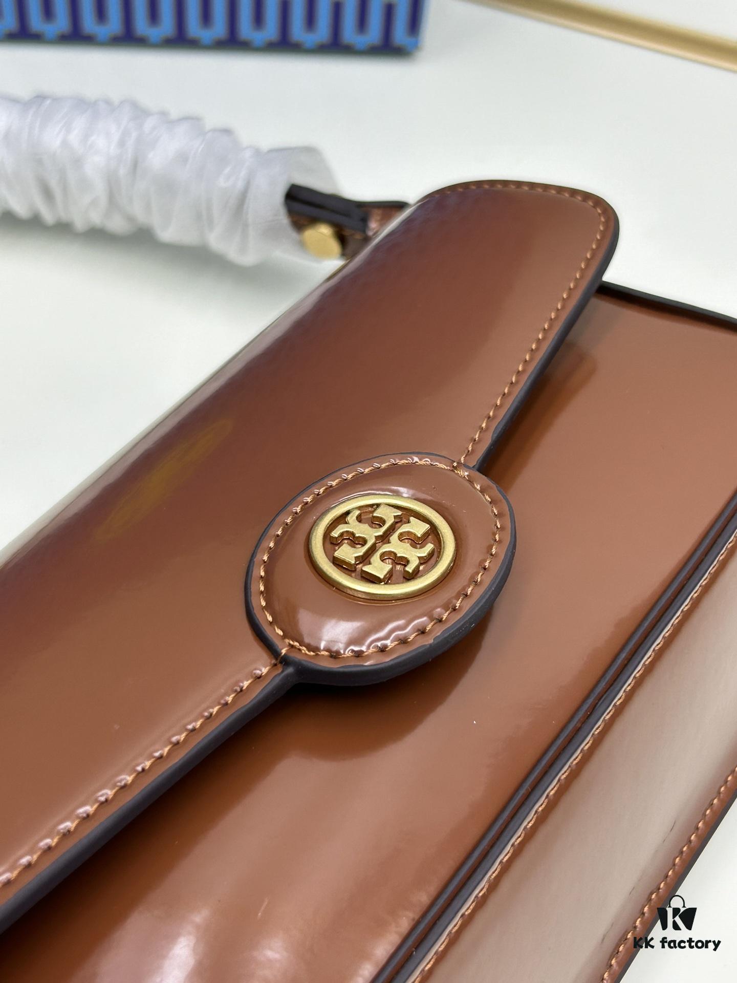6930b2456e68136f4d9ad917 Tory Burch Robinson Rectangular Shoulder Bag, Full Leather Series, New Arrival with Attention to Detail