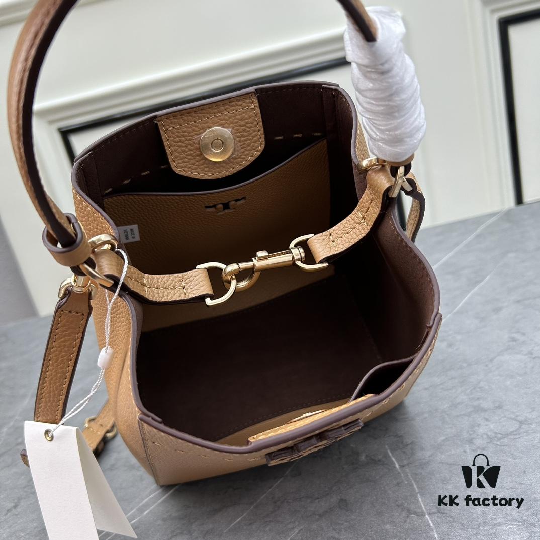 6930b27a6e68136f4d9ad978 TORY BURCH MCGRAW HOBO Small New Casual Bag