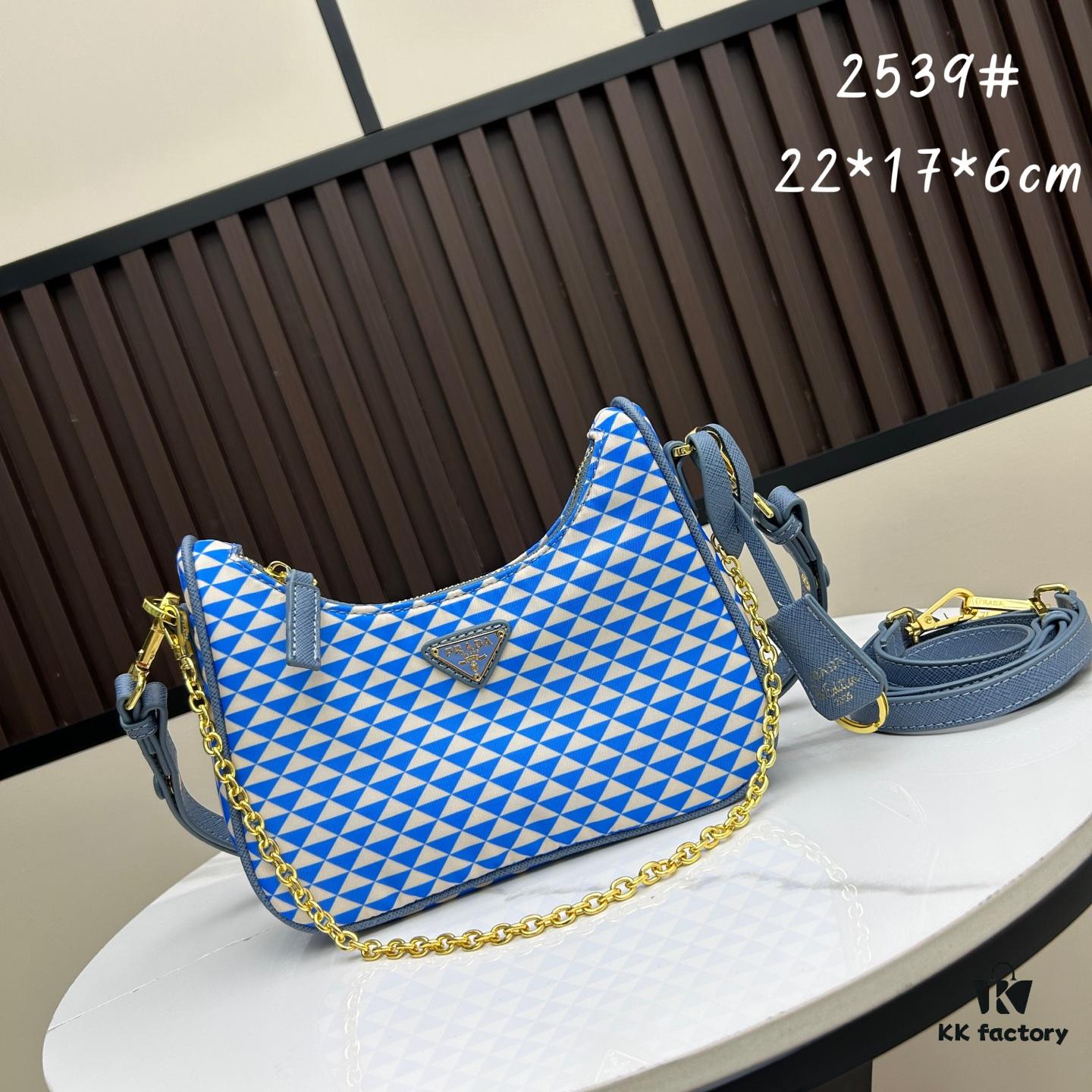 6930b2806e68136f4d9ad984 Prada Hobo Three-in-One Bag with Box, Comes in a Set – So Stylish and Versatile!