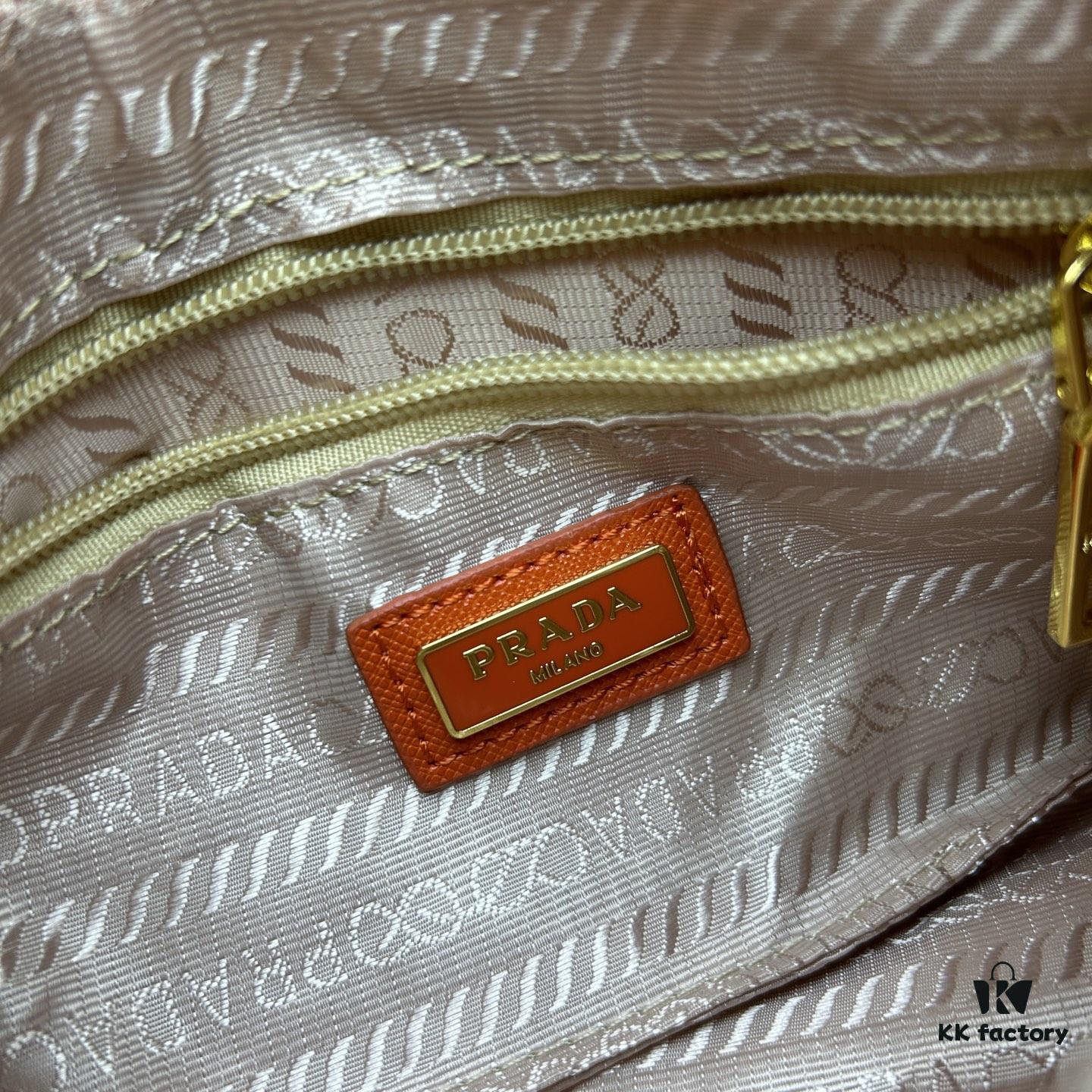 6930b2866e68136f4d9ad98d With Box, Prada Hobo Three-in-One Bag Is So Comfortable to Carry!