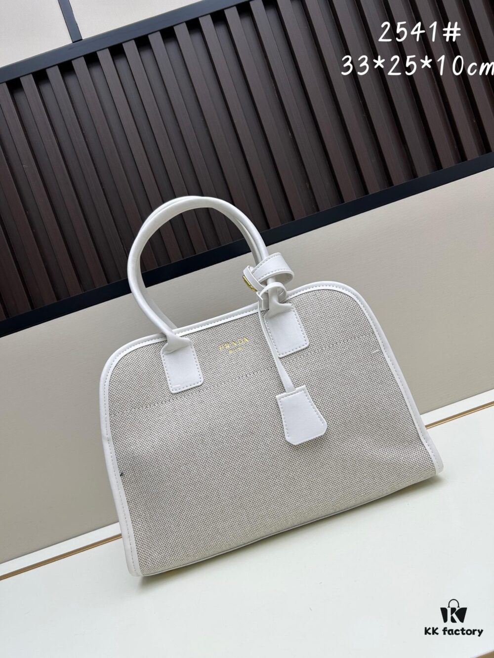 6930b2996e68136f4d9ad9ad PRADA New Tote Bag