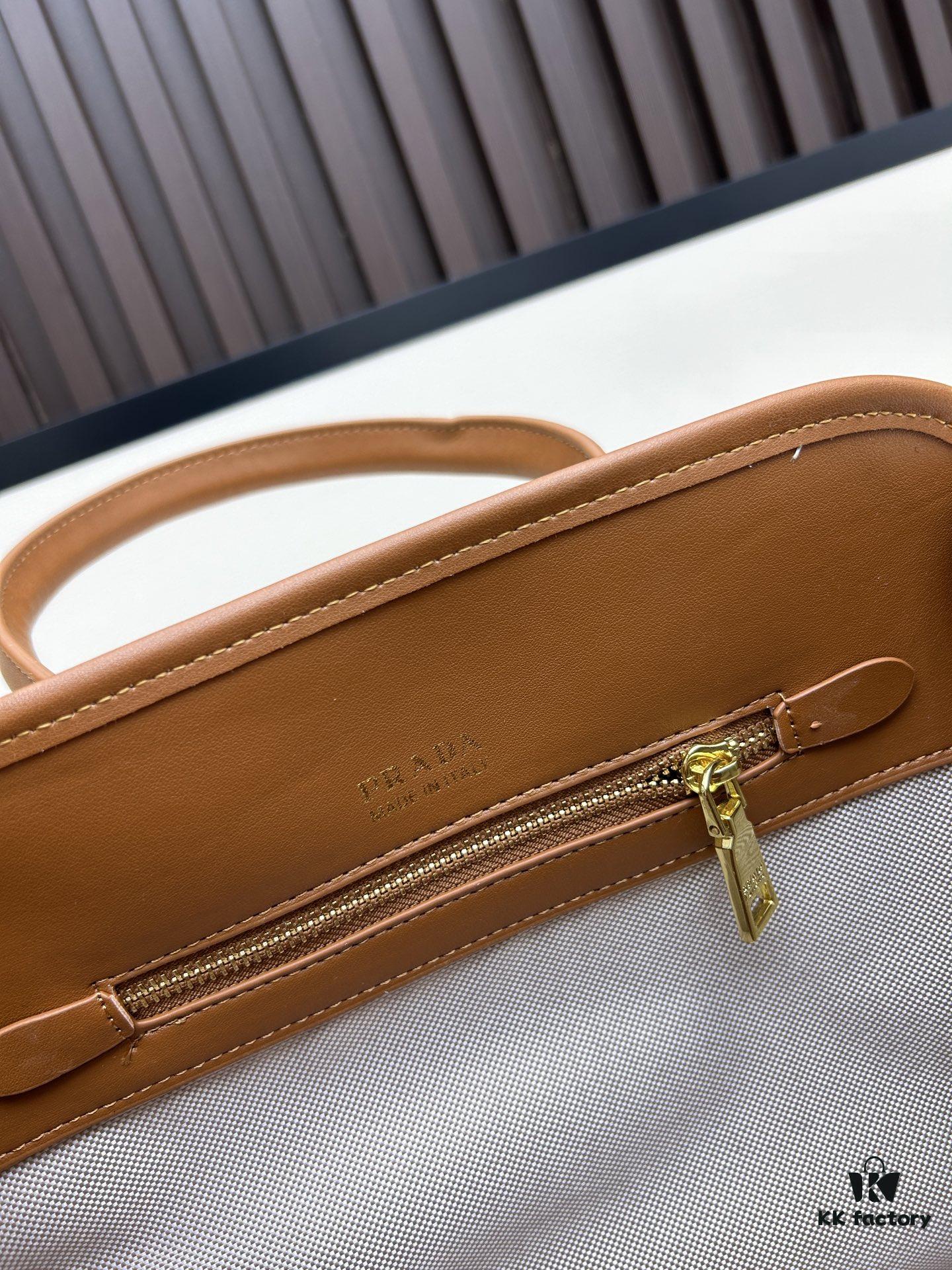 6930b29d6e68136f4d9ad9b5 PRADA New Tote Bag