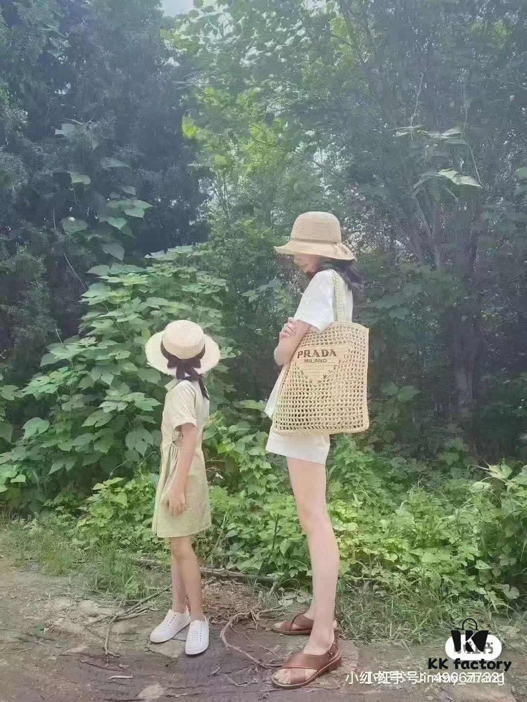 6930b2ca6e68136f4d9ada02 Raffia Tote Bag