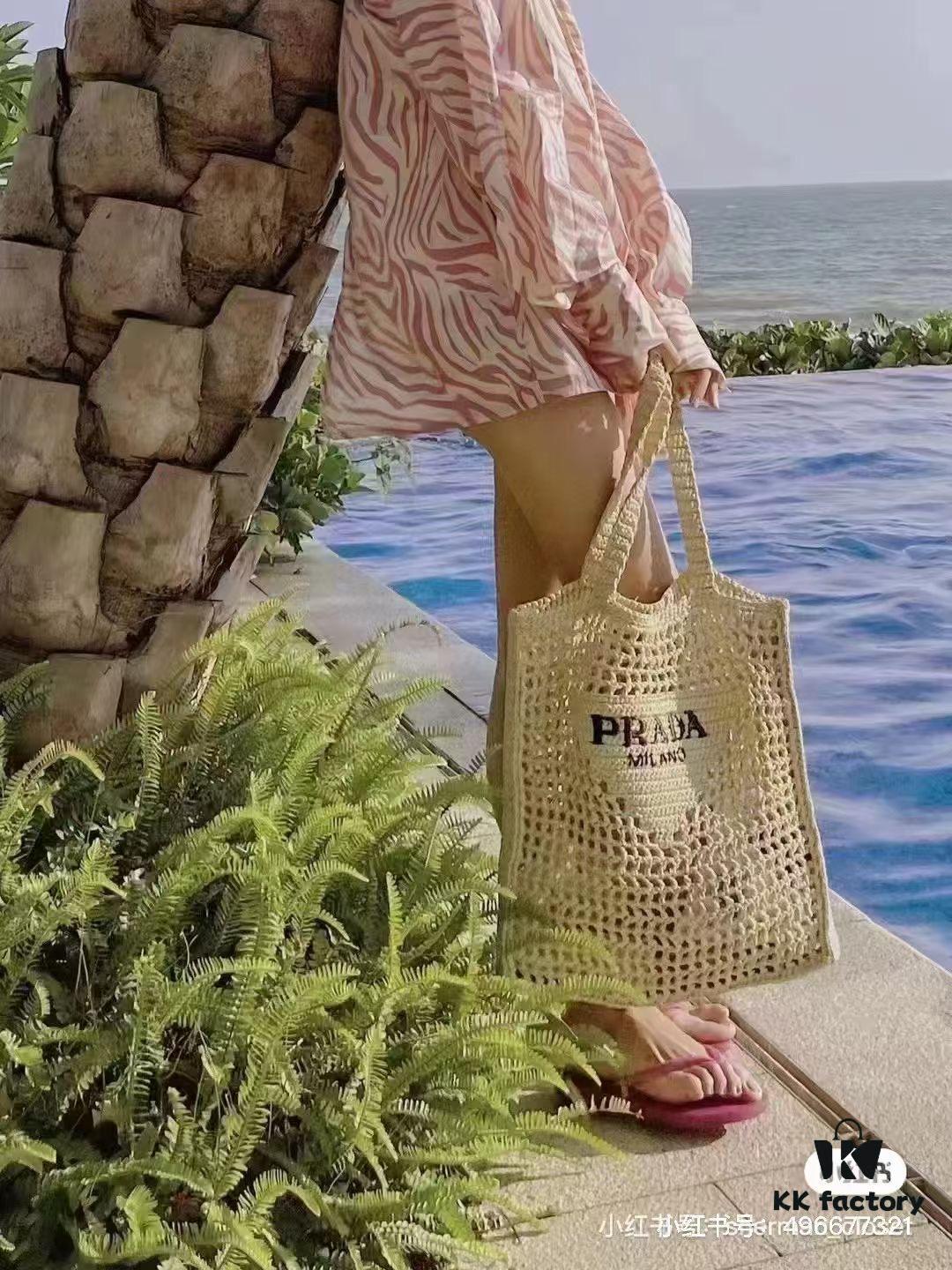 6930b2cd6e68136f4d9ada04 Raffia Tote Bag