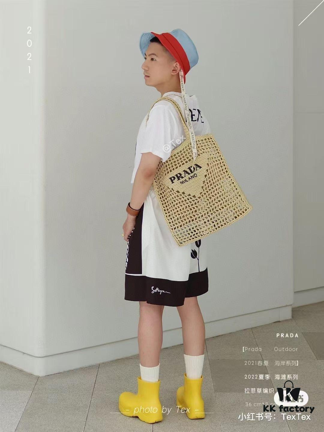 6930b2ce6e68136f4d9ada08 Raffia Tote Bag