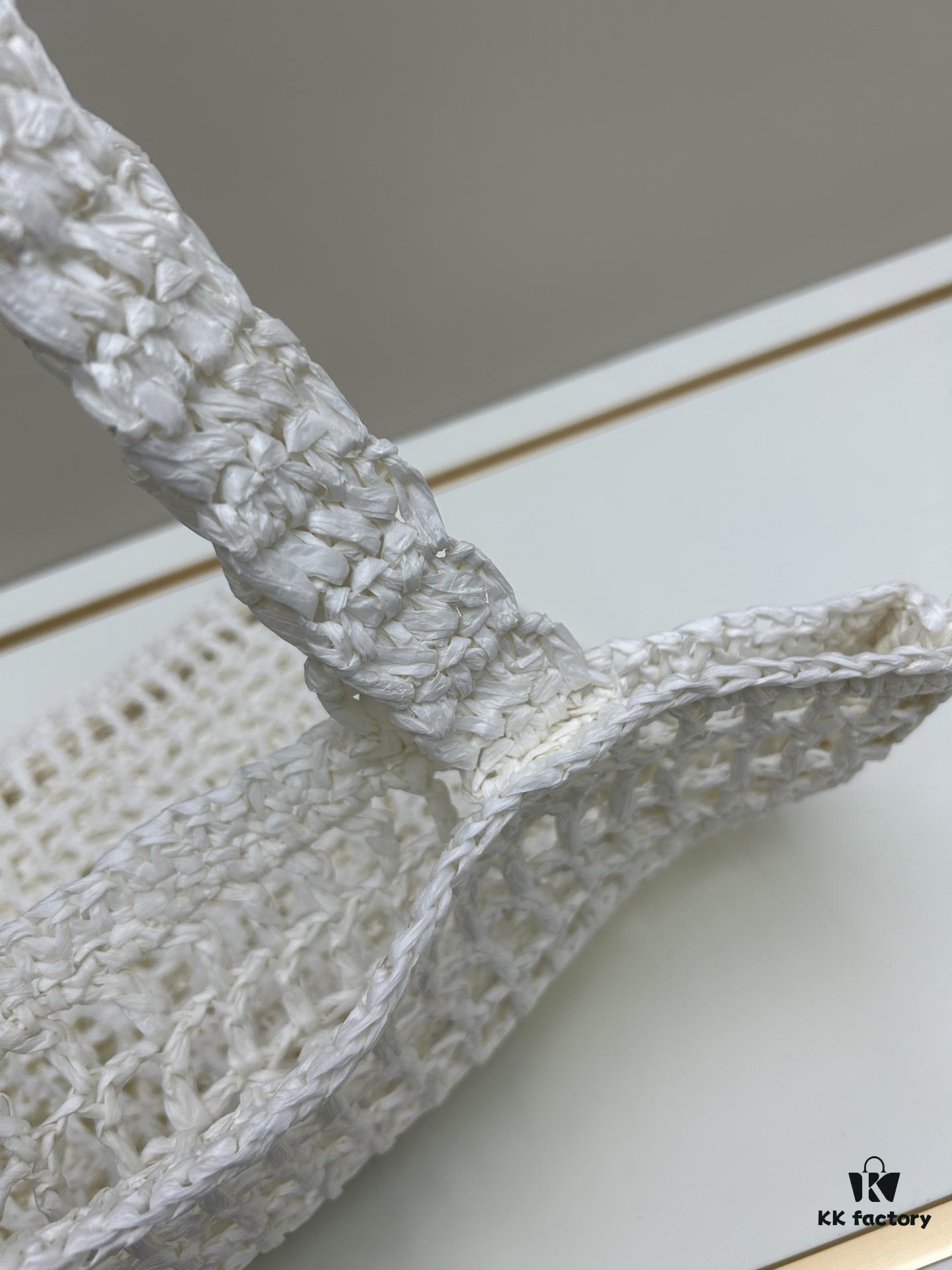 6930b2e66e68136f4d9ada2f Raffia Tote Bag