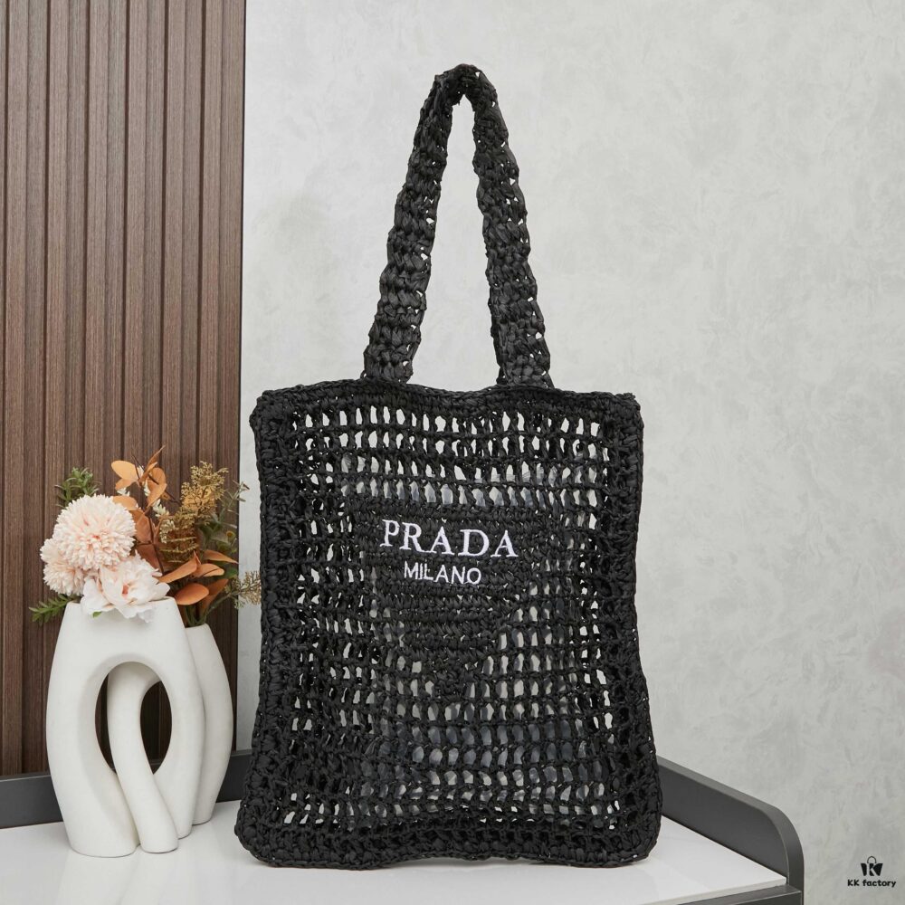 6930b2f46e68136f4d9ada3f Raffia Tote Bag