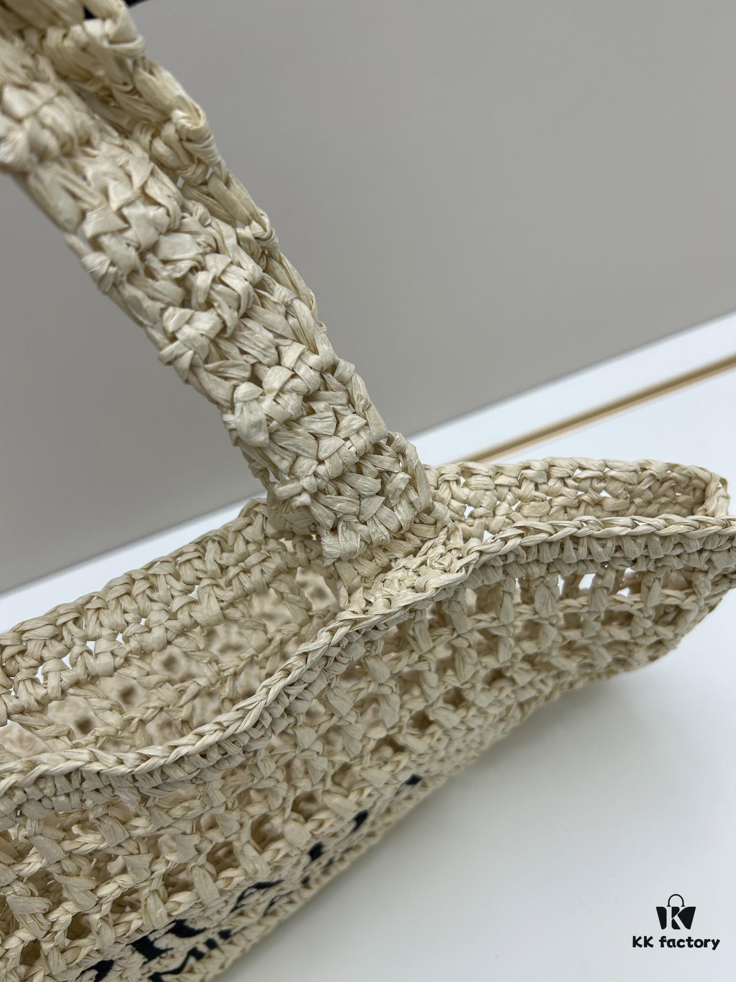 6930b2fa6e68136f4d9ada47 Raffia Tote Bag