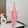 6930b31a6e68136f4d9ada66 Raffia Tote Bag