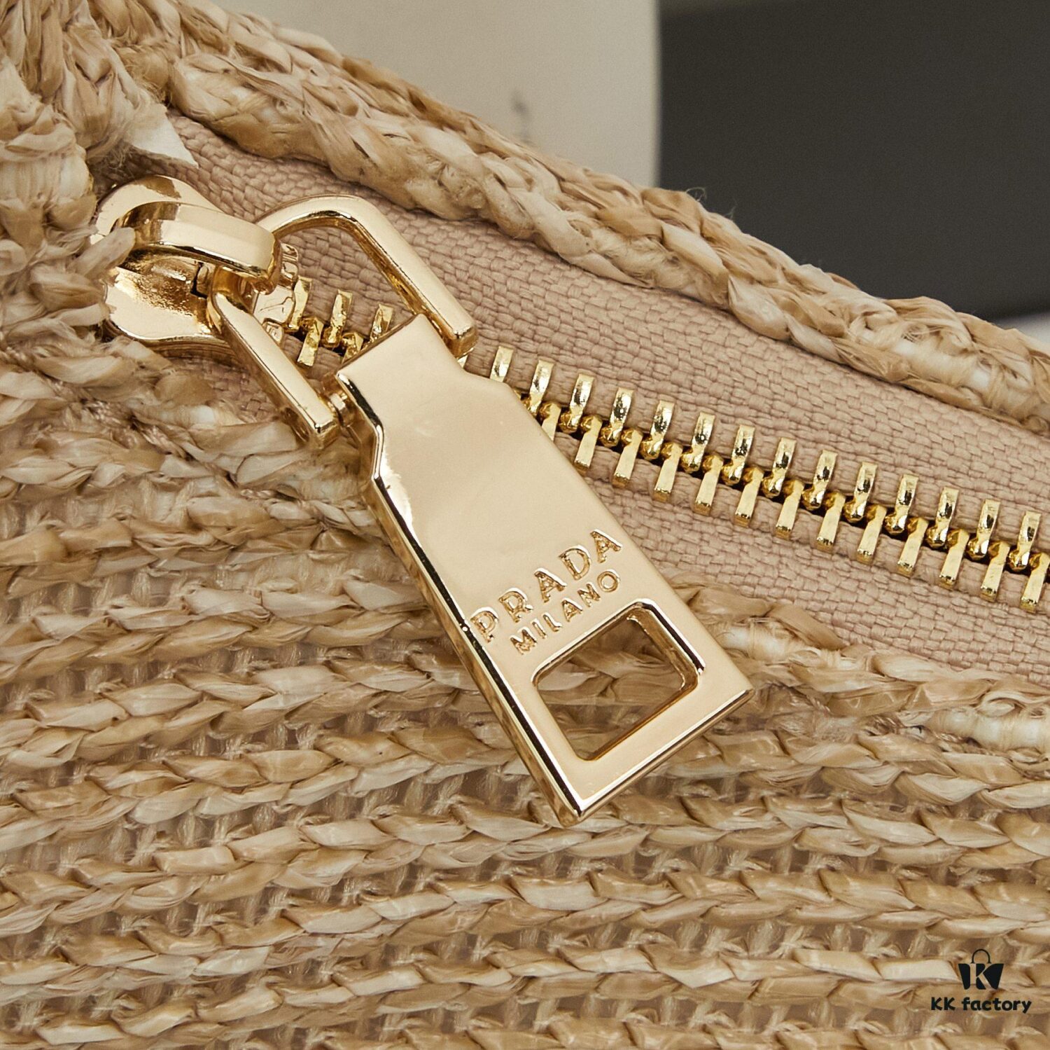 6930b3946e68136f4d9adb0e Large Size Prada Hobo Combo Raffia Woven Limited Edition Three-in-One Beach Bag with Box