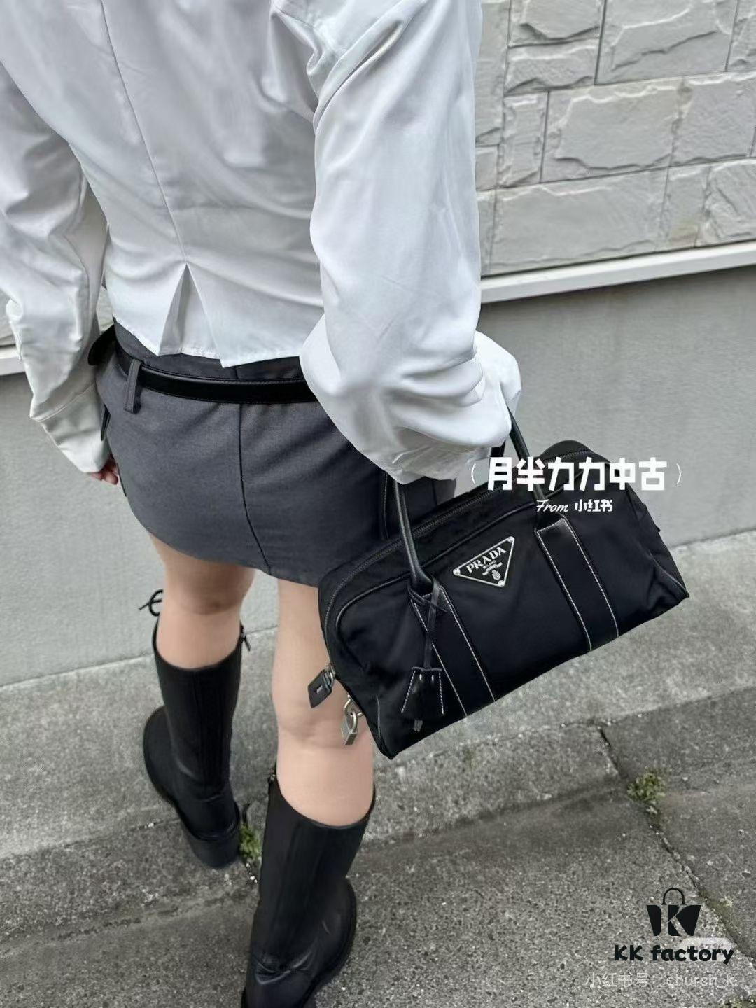 6930b43c6e68136f4d9adc0b Large-sized Prada is the god of fashion in ancient Greece!