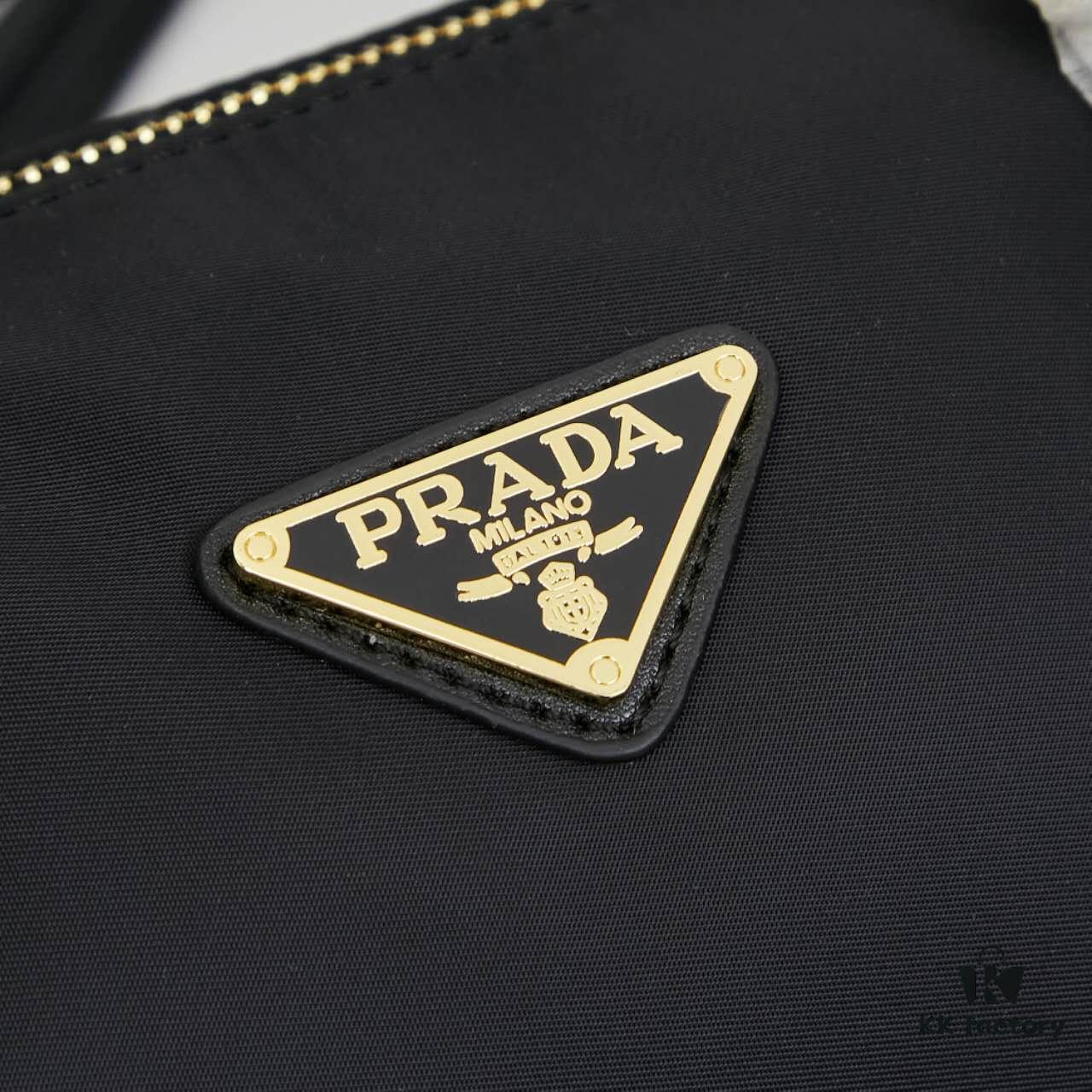 6930b44d6e68136f4d9adc2d Prada Cabbage Collection Premium Set | Rose Gold Hardware Baguette Bag 🖤|||▓ PRADA Rose Gold Hardware Baguette Bag 🥖