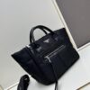 New arrival size: opening 44 x bottom 28 x height 24 x 17, model 2347, stocking up on a PRADA down bag for winter