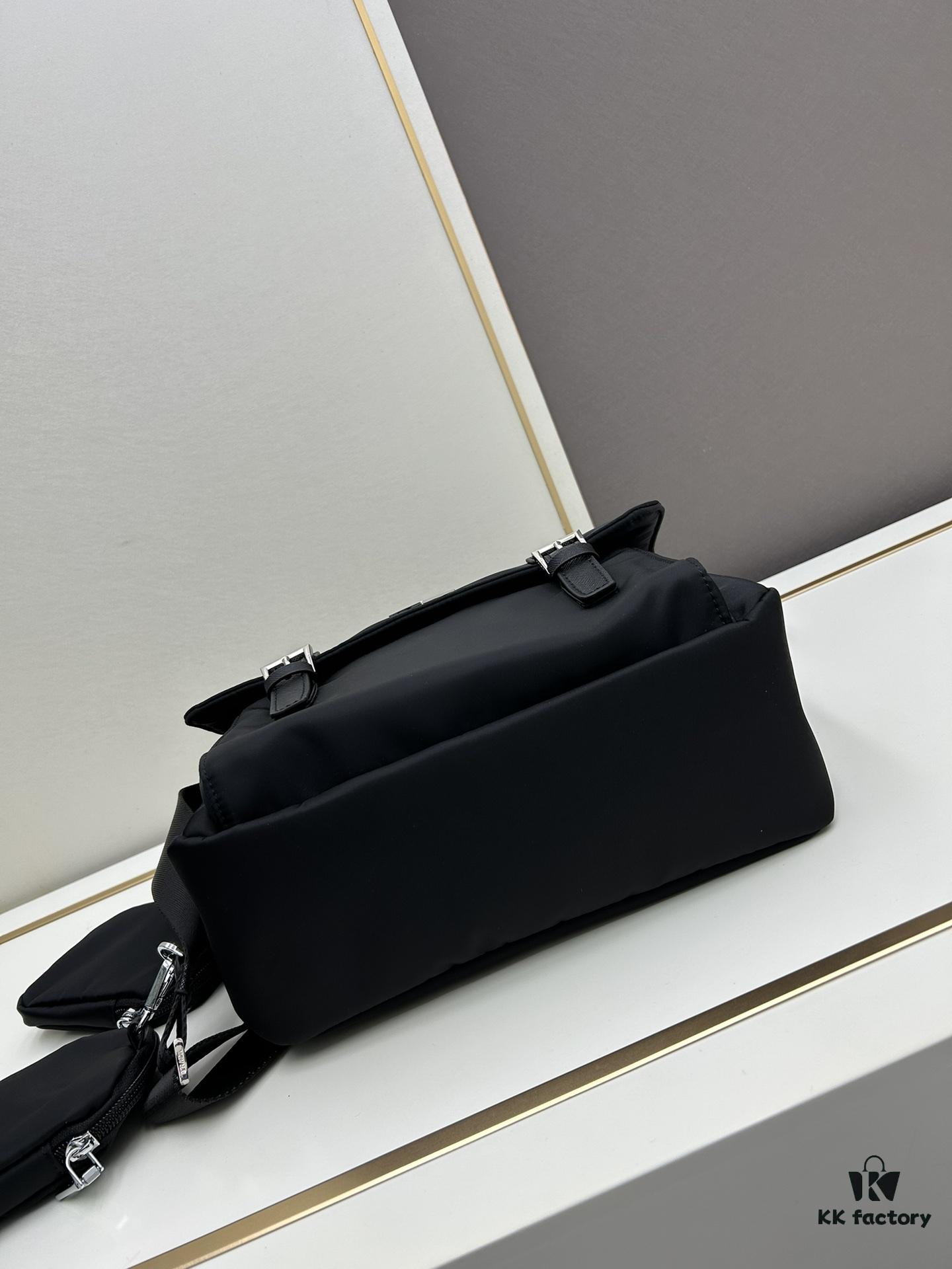 6930b4736e68136f4d9adc75 PRADA 2024 Fall/Winter Men's New Bag with Box