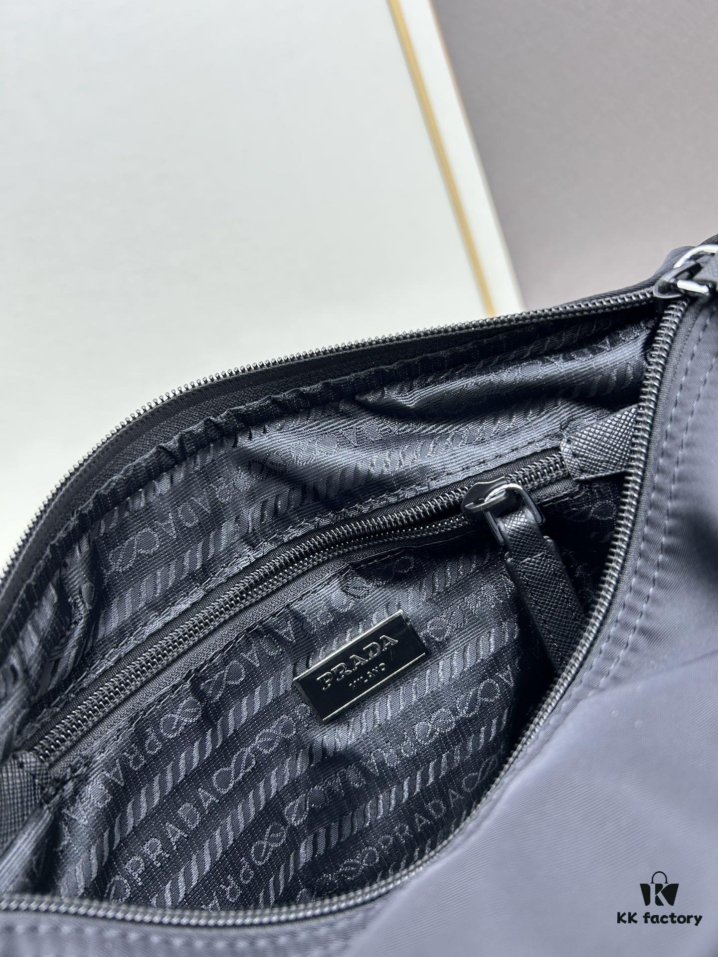 6930b4756e68136f4d9adc7d PRADA 2024 Fall/Winter Men's New Bag with Box
