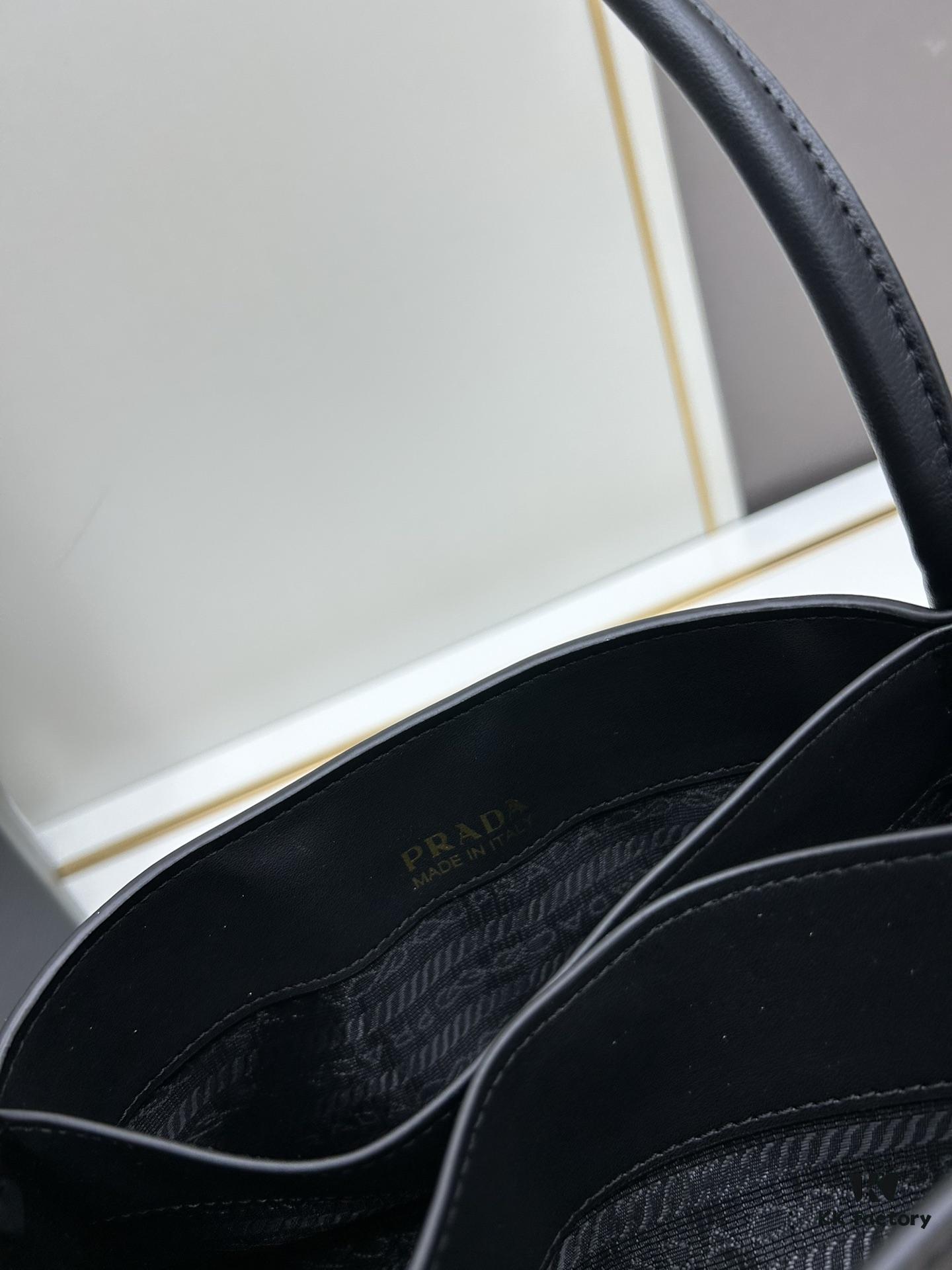 6930b5616e68136f4d9ade5f Prada Mini Tote with Box, 2024 New Arrival, Known as the 'Little Vegetable Basket', Made of Calf Leather with Triangle Logo, Exceptionally Minimalist and Versatile