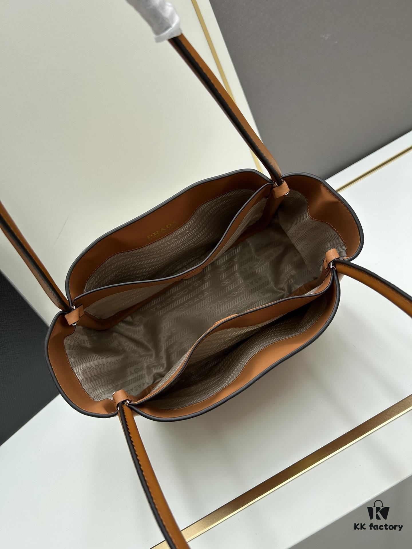 6930b5656e68136f4d9ade65 Prada Mini Tote Bag 24 New Arrival, Often Called the 'Little Vegetable Basket', Made of Cow Leather with Triangle Logo, Minimalist Design, Comes with Box