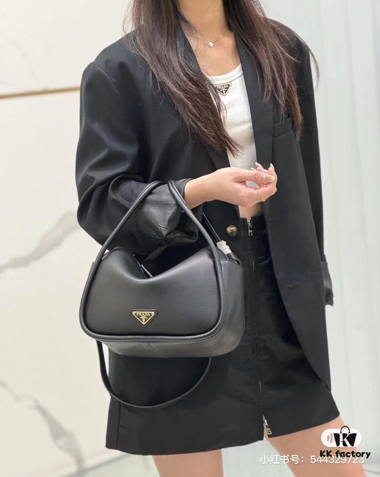 6930b5776e68136f4d9ade88 Prada's New Bag Design: A Fresh Take for Summer