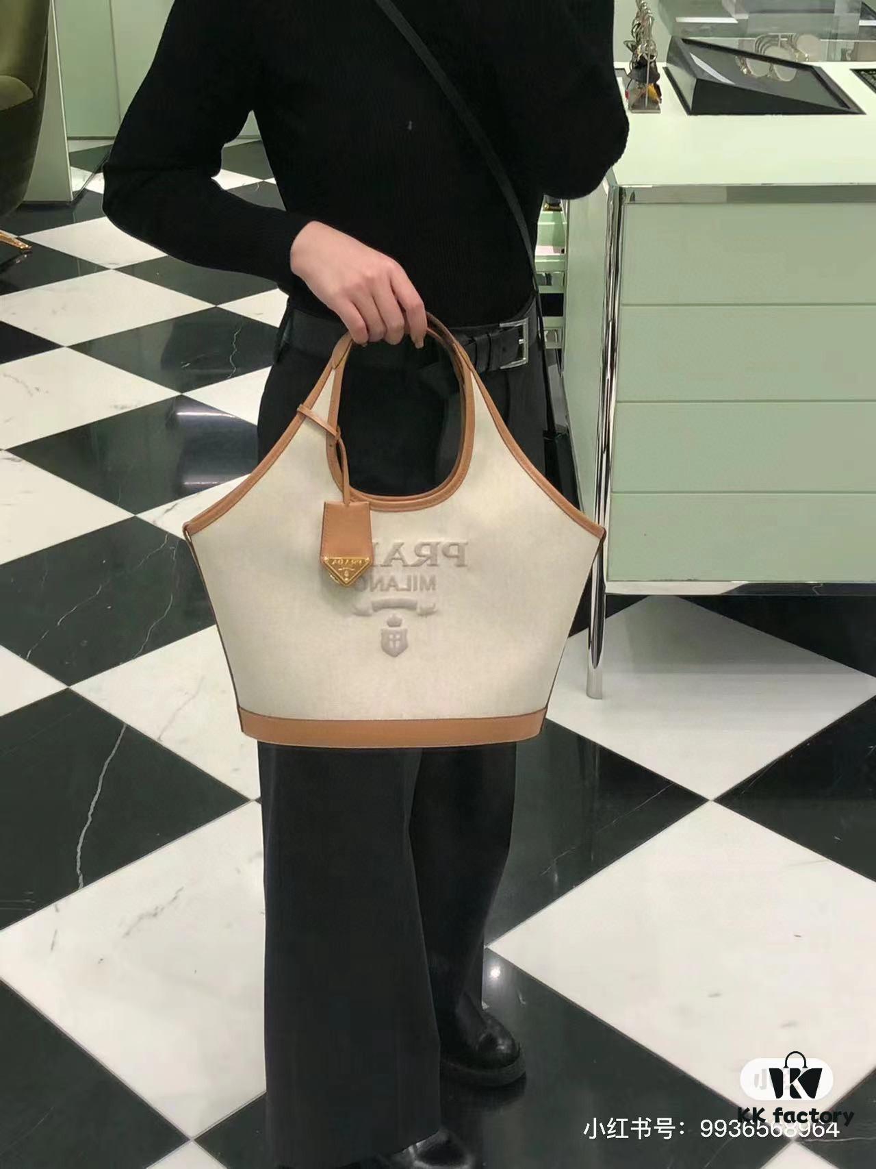 6930b5e46e68136f4d9adf46 Large Size Prada New Linen Blend Tote Bag