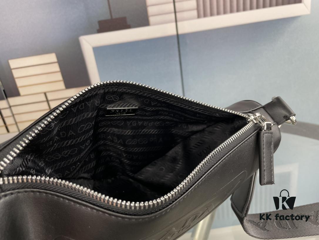 6930b6106e68136f4d9adf8f Prada 21K Tri-Fold Triangle Bag with Box, Plain Weave