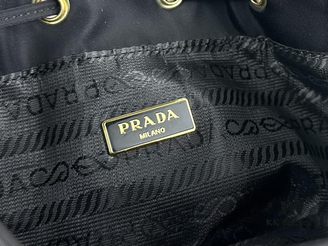 6930b6266e68136f4d9adfbd Adorable Prada Mini Bucket Bag with Box, Size: Base Length 16 x Opening Length 23 x Height 18 x Thickness 10, Model No. 067