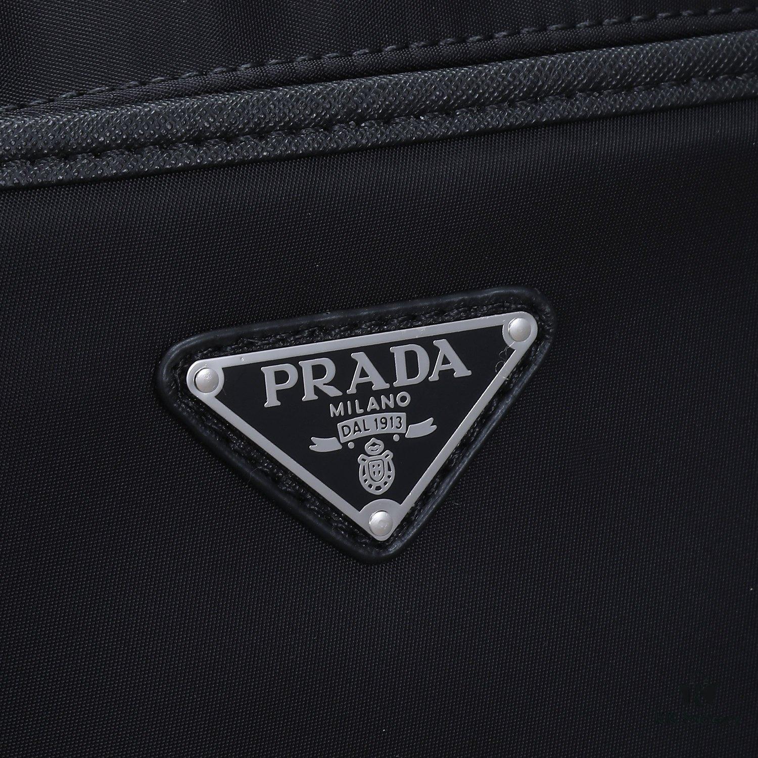 6930b6406e68136f4d9adfdf PRADA Men's Single Shoulder Bag, Classic Official Bestseller, Lightweight Original Waterproof Fabric, Model 002 Size: W24 x H28 x D8
