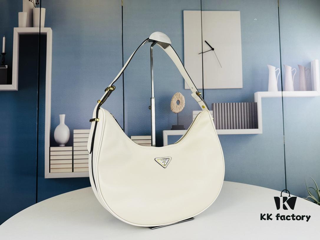 6930b6446e68136f4d9adfe7 New Prada Arque Shoulder Bag | Fashionable High-Street Style – Instantly Achieve Sweet and Cool Girl Vibes