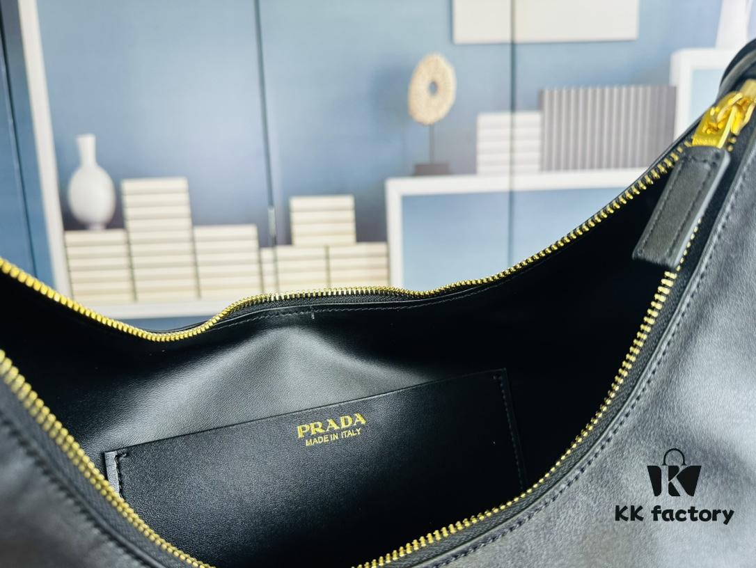 6930b64e6e68136f4d9adffa New Prada | Fashionable High-Street Style – Instantly Achieve Sweet and Cool Girl Vibes
