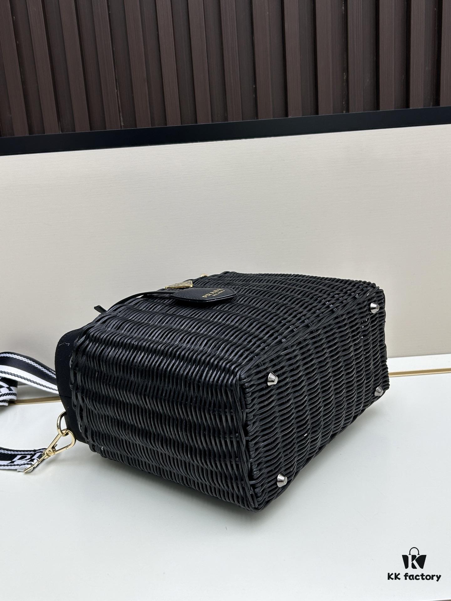 6930b67c6e68136f4d9ae046 Prada-style Palm Leaf & Cowhide Woven Tote Bag – Premium Quality, Handheld or Shoulder Carry