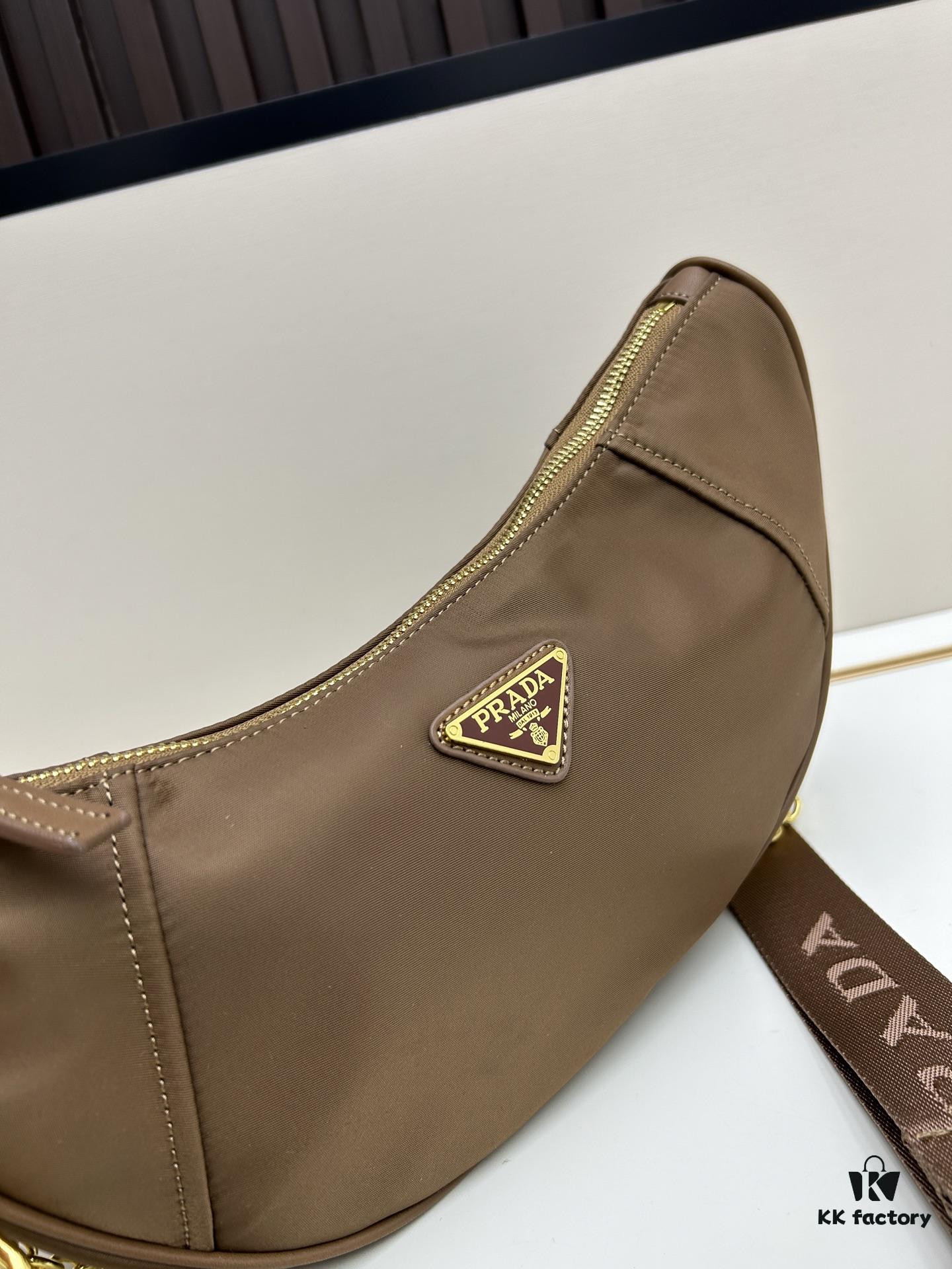 6930b6b56e68136f4d9ae0a2 PRADA Re-Nylon Crescent Bag with Box