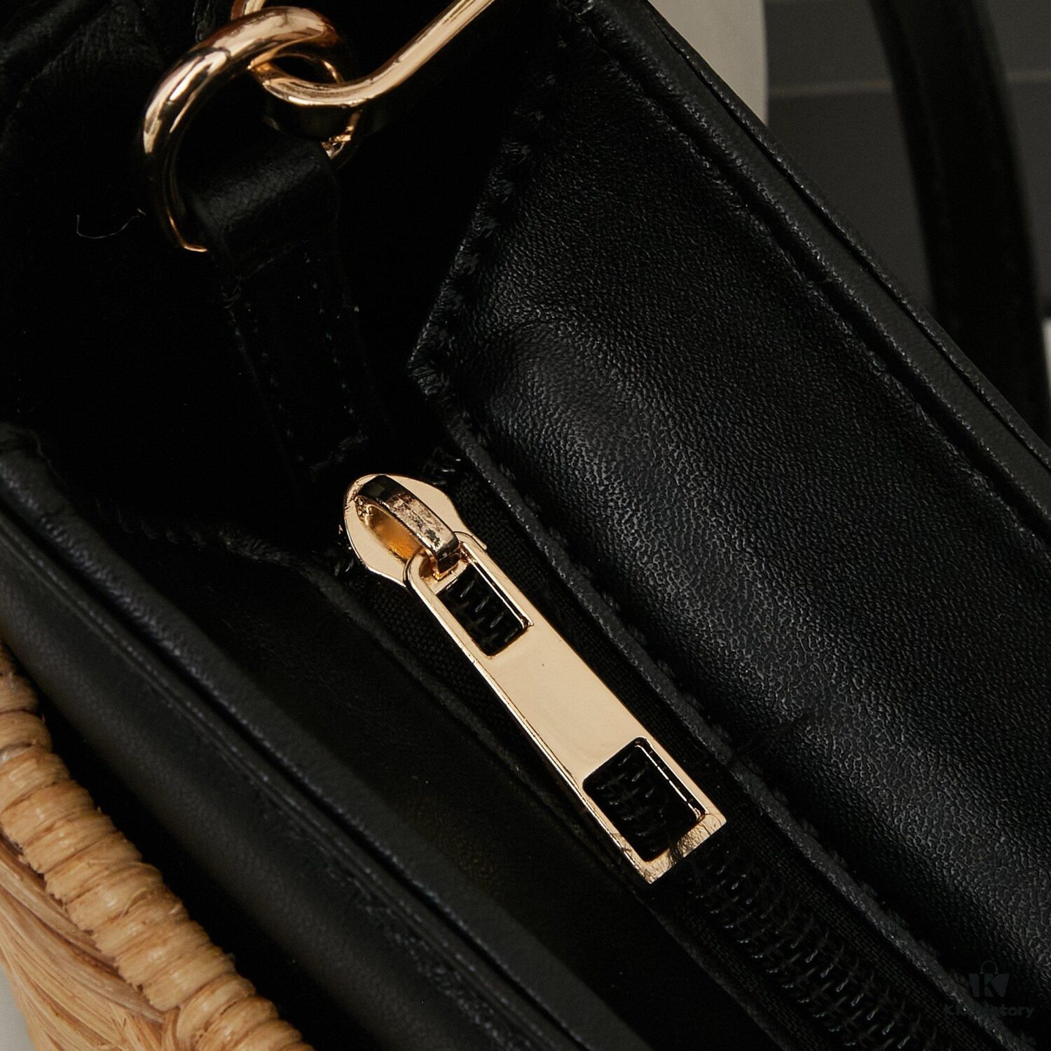 PRADA Woven Style Chic Bag with Box - Casual and Elegant