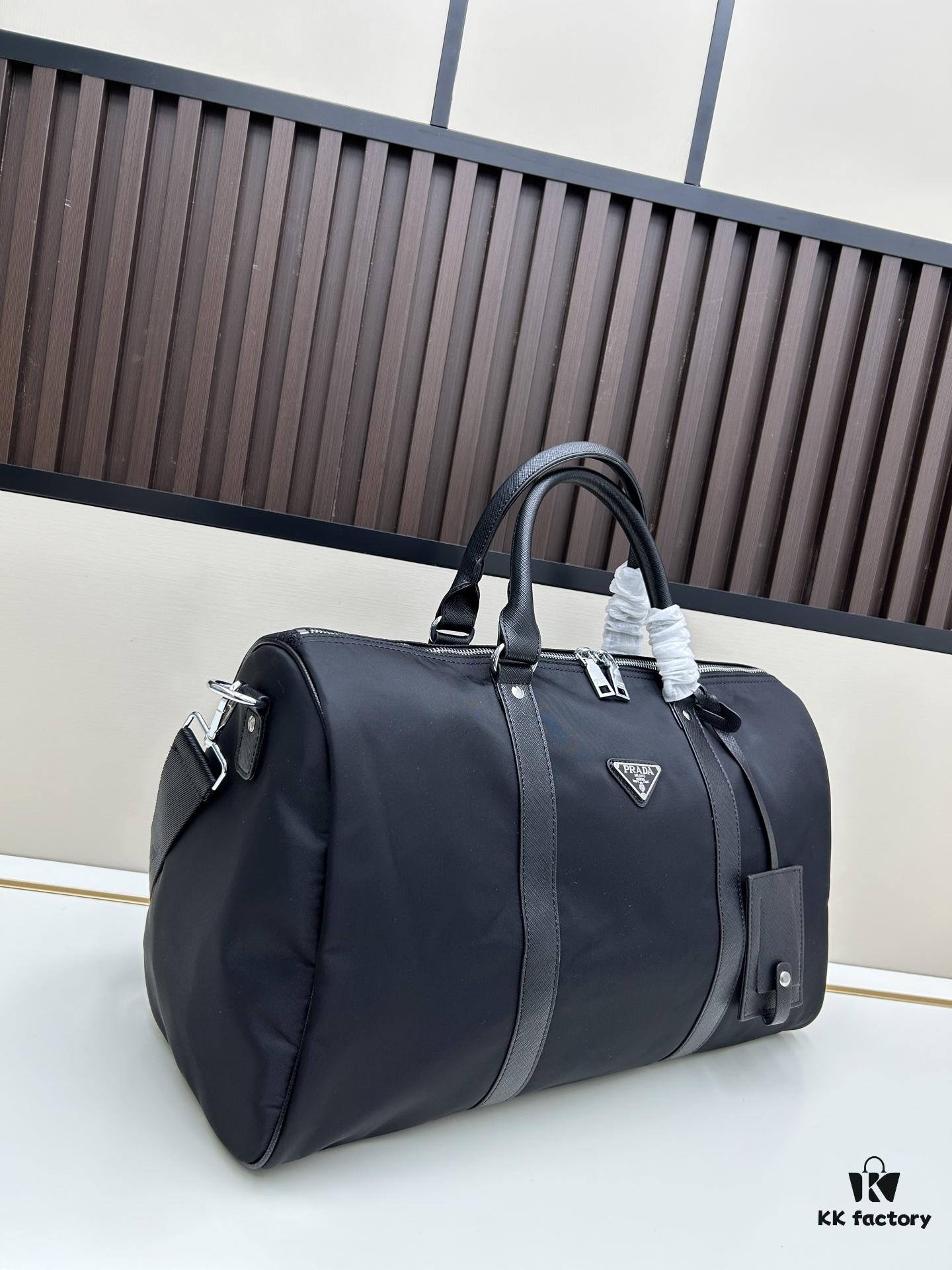 6930b73b6e68136f4d9ae174 Travel Bag, Taking You to Explore the Beauty of the World