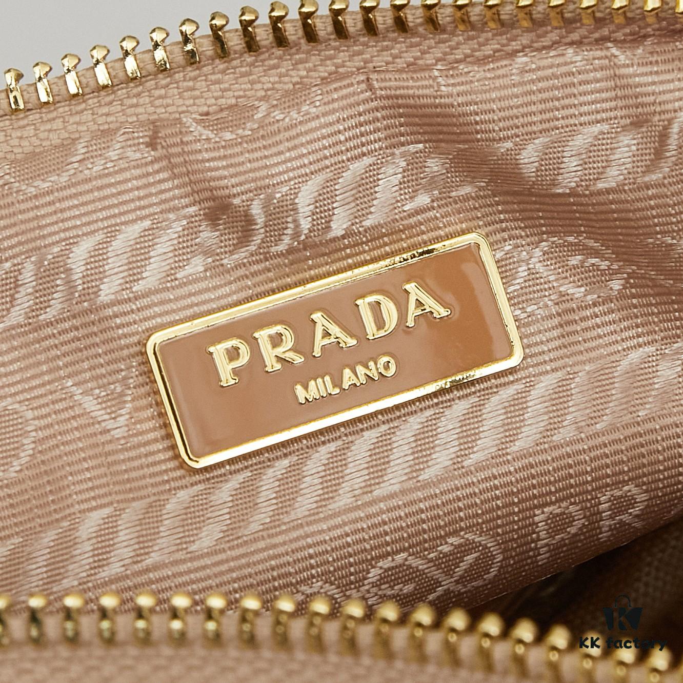 6930b7446e68136f4d9ae183 Prada Raffia Woven Triangle Bag with Box Packaging, 3D Logo, Lightweight Design, Metal Chain Included