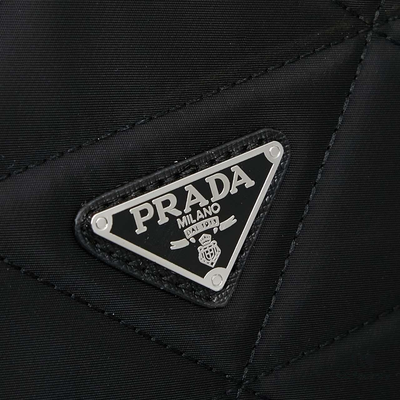 6930b7896e68136f4d9ae1ee Prada Tote Bag in Parachute Material - Large Size